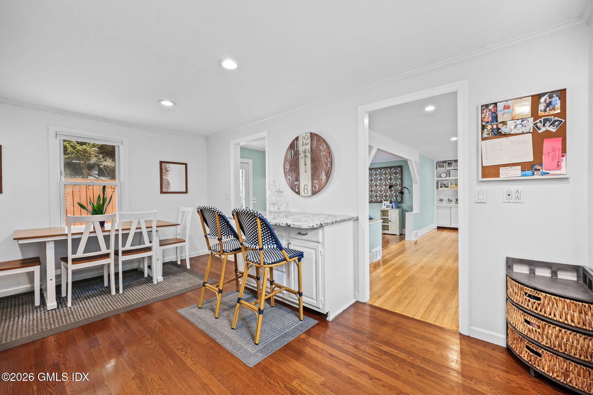 85 Woodbury Avenue