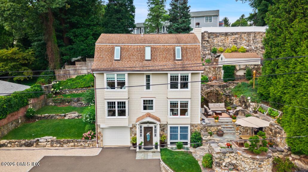 316 Valley Road