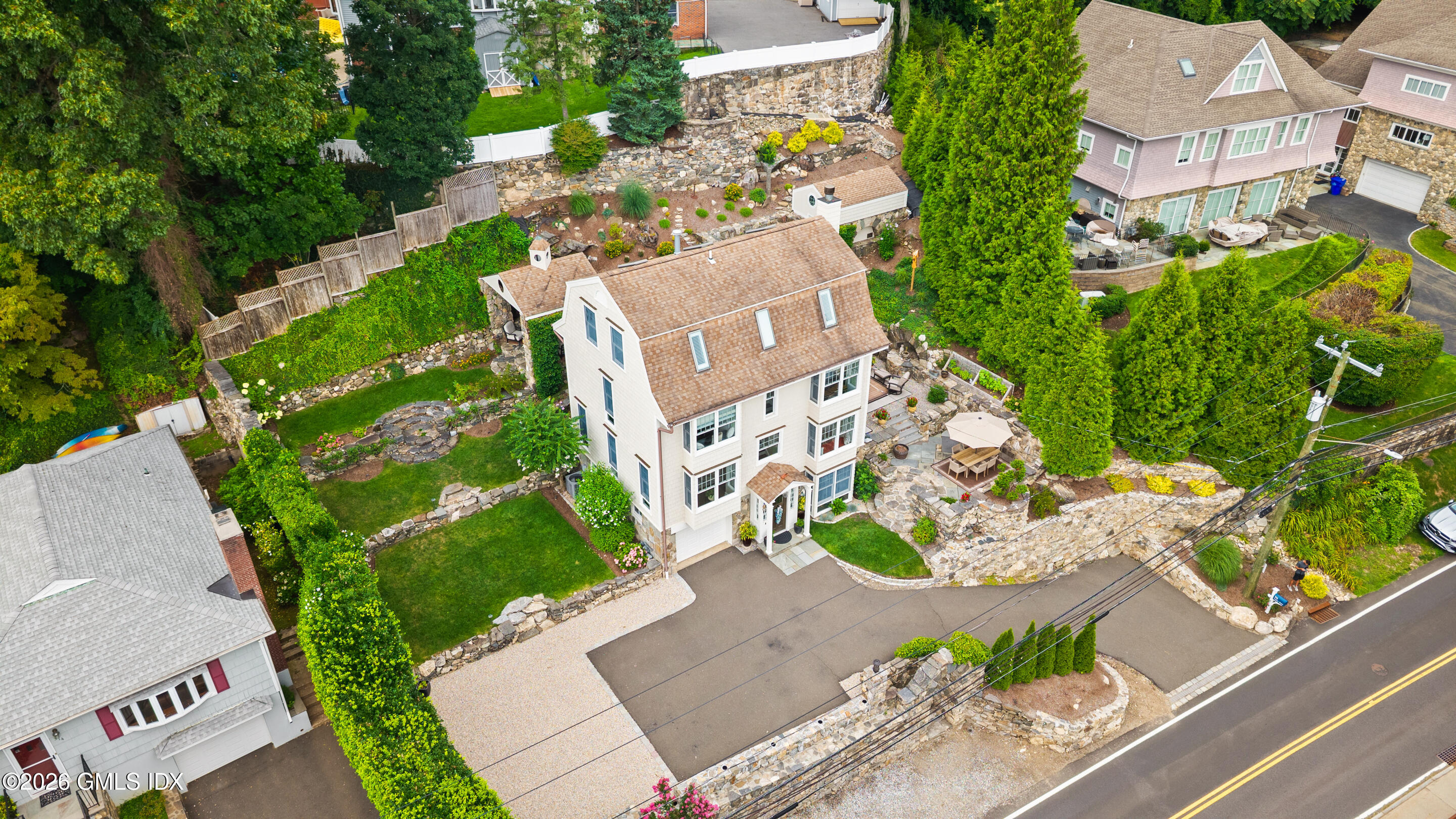 316 Valley Road