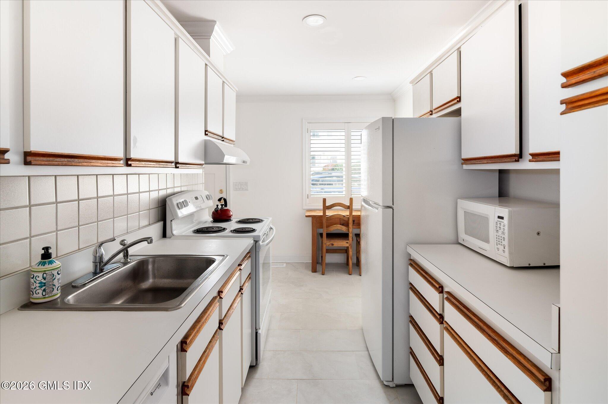 6 Whiffletree Way UNIT 6