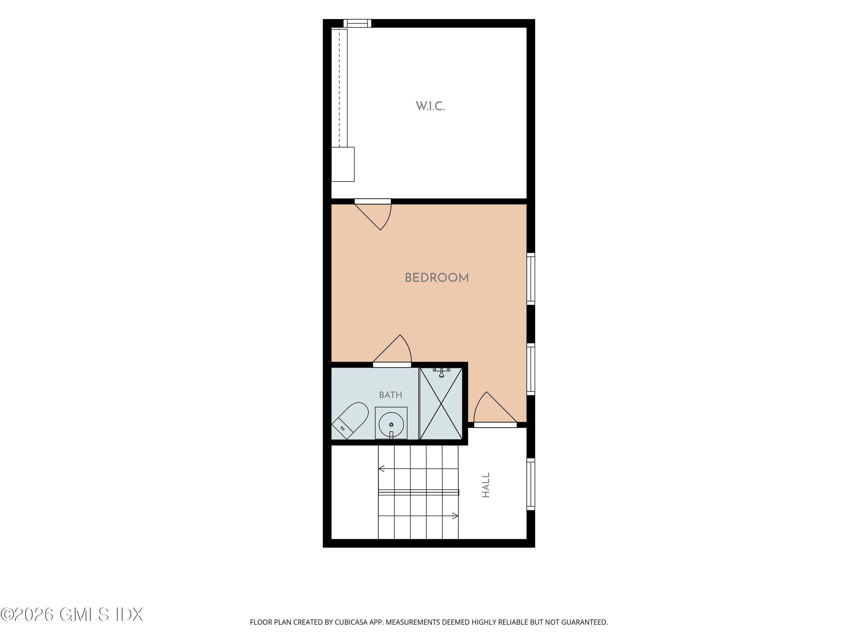 80 E Putnam Avenue