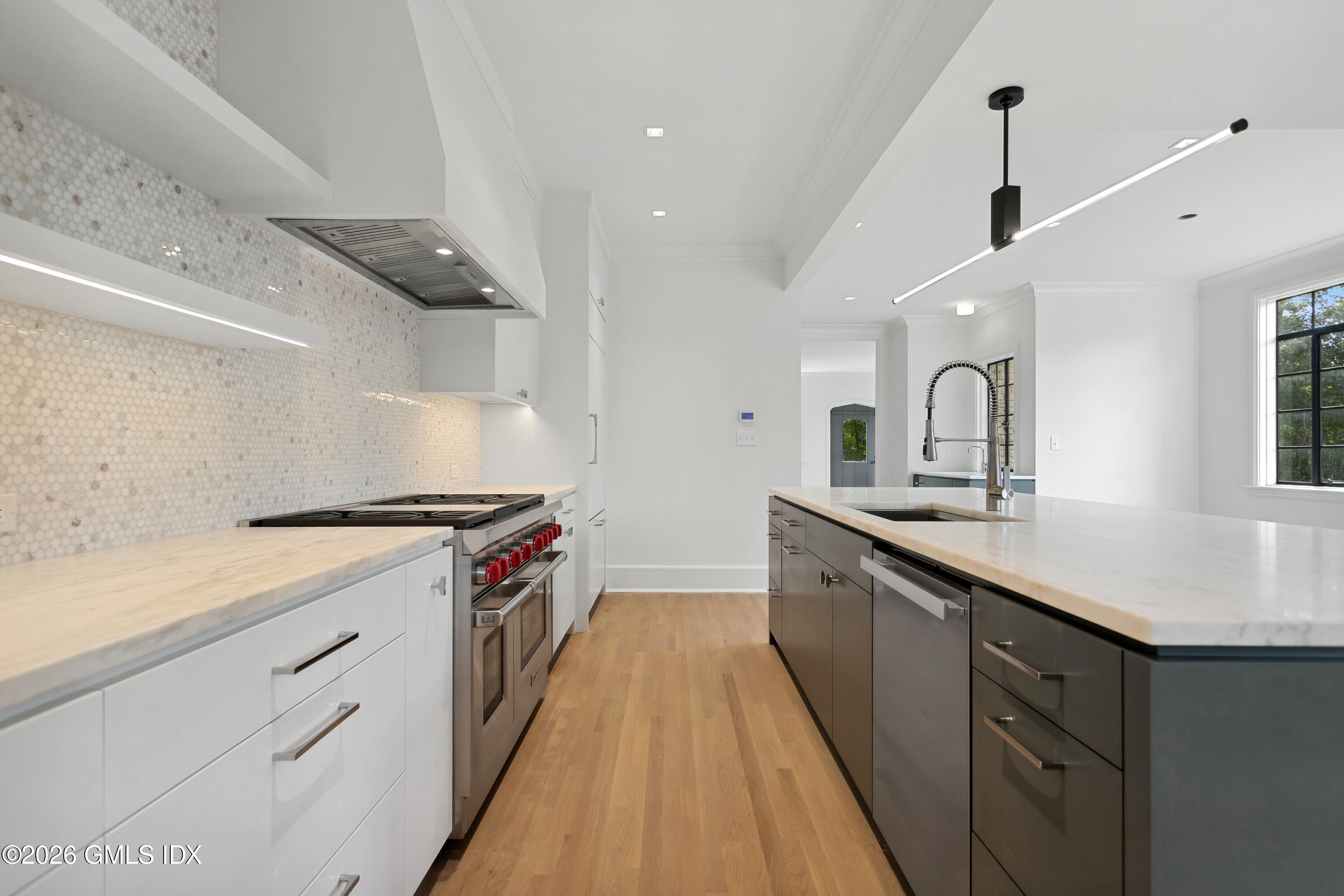 5 Sherwood Avenue