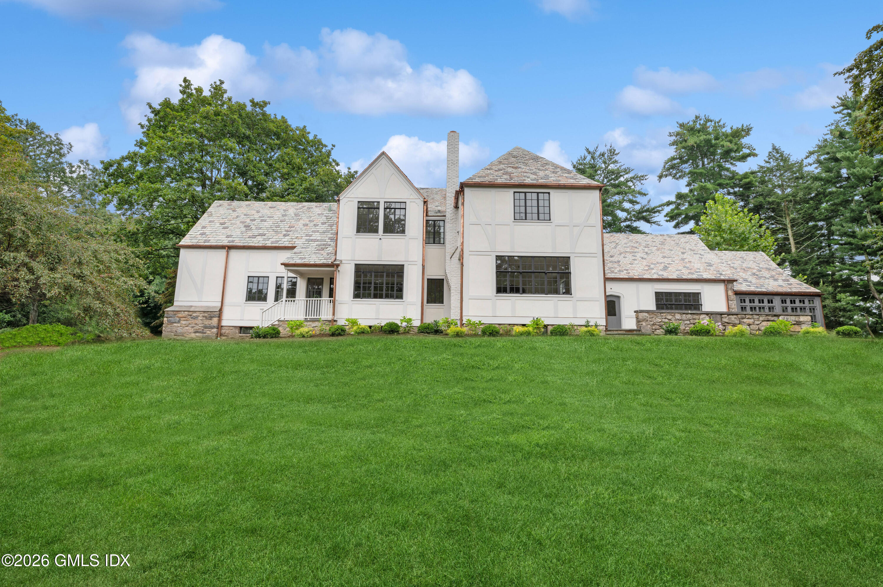 5 Sherwood Avenue