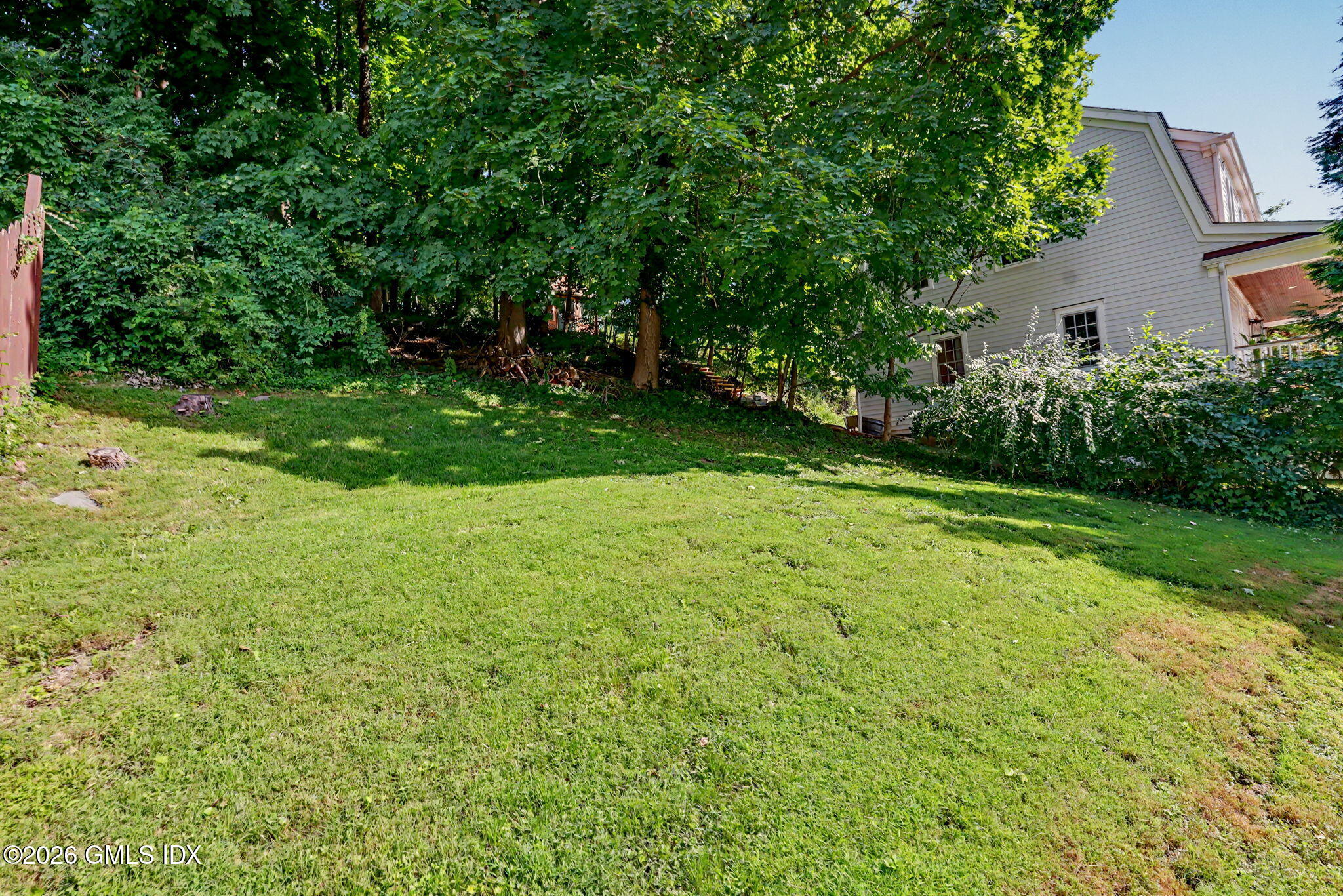 17 Cary Road