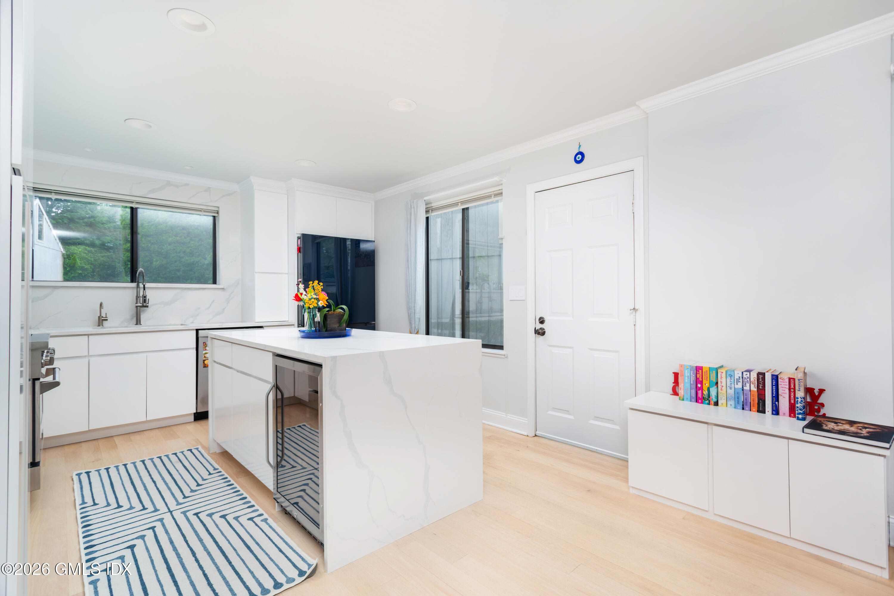 407 W Lyon Farm Drive UNIT 407