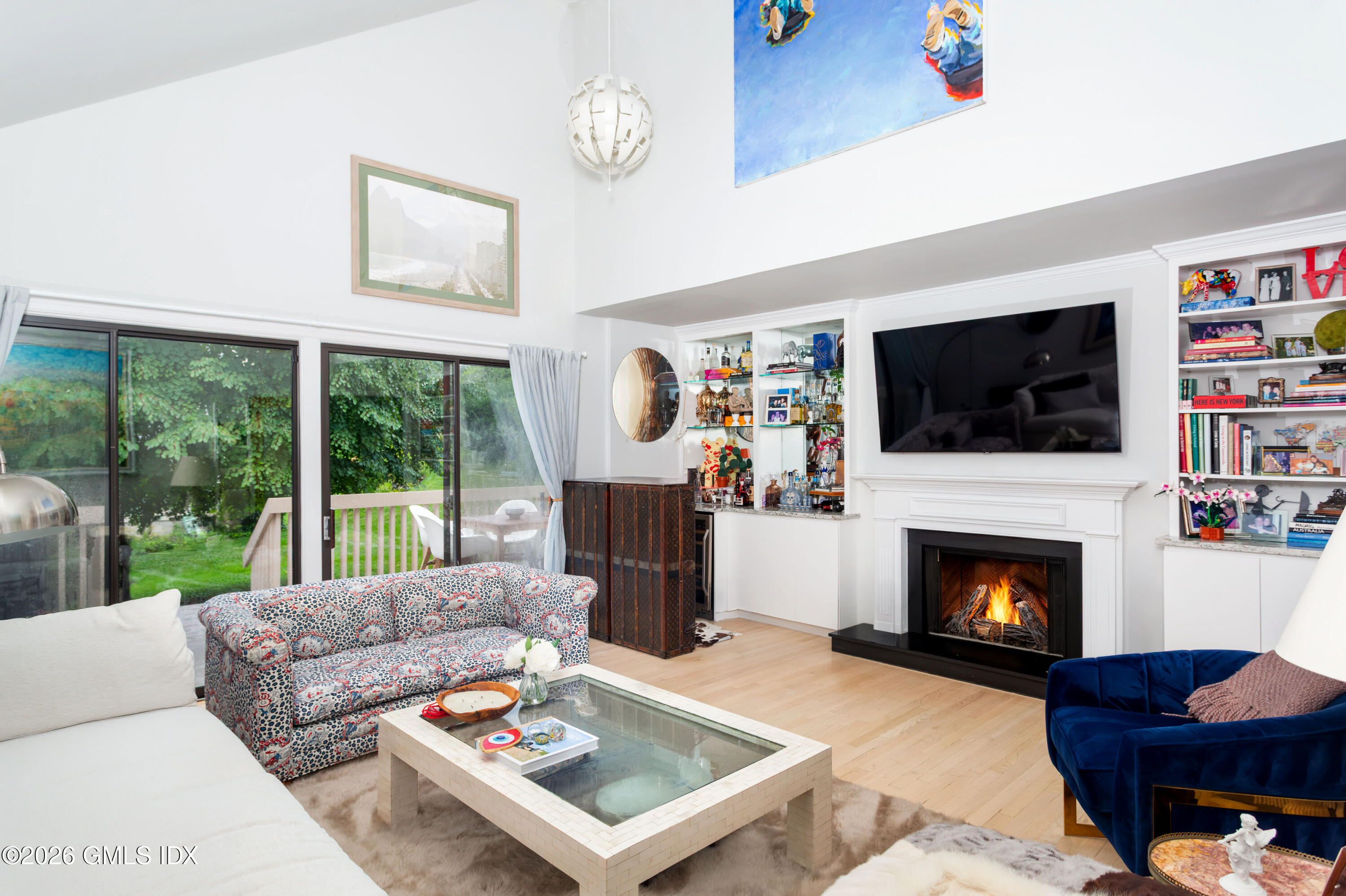 407 W Lyon Farm Drive UNIT 407