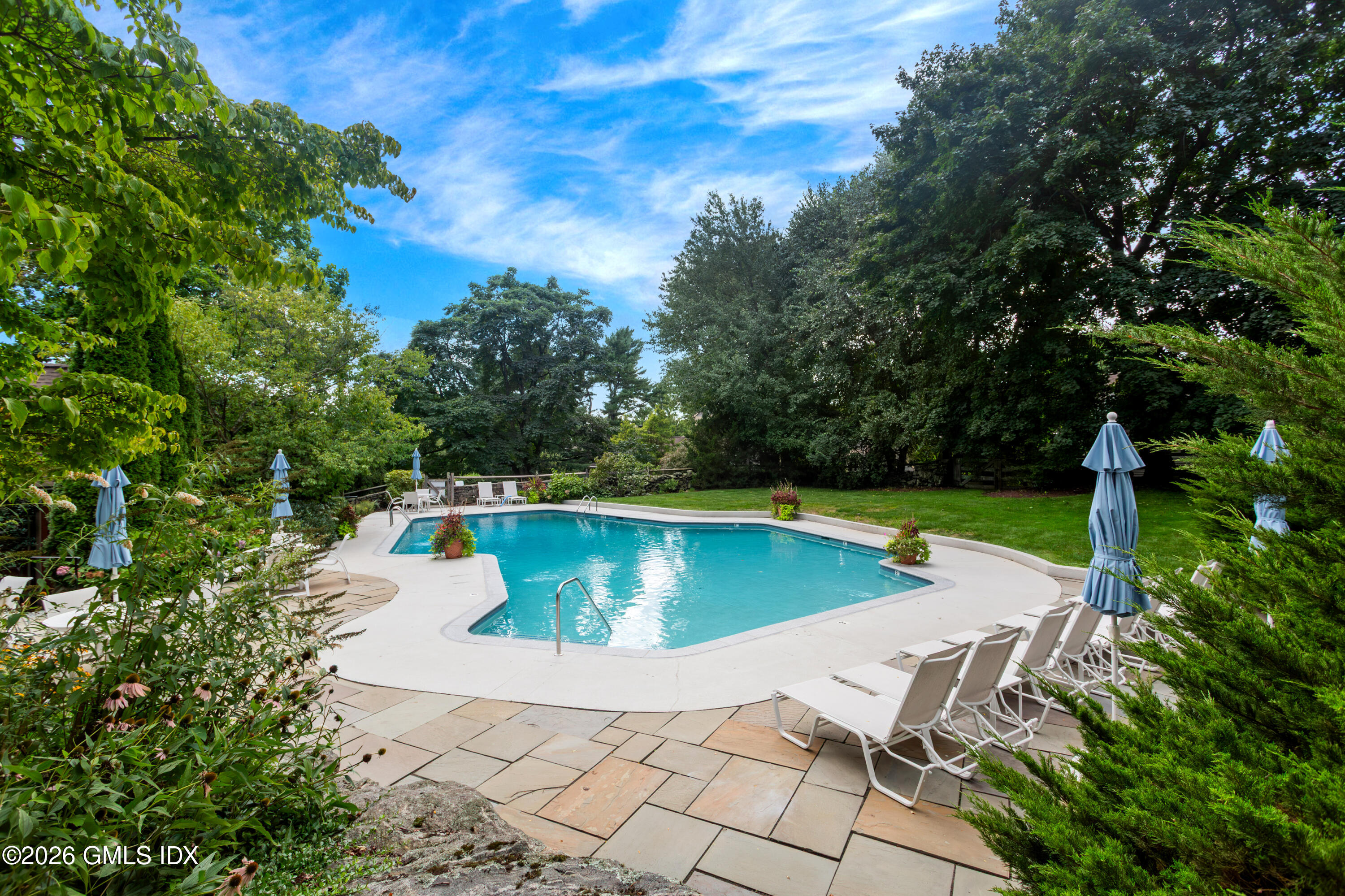 407 W Lyon Farm Drive UNIT 407