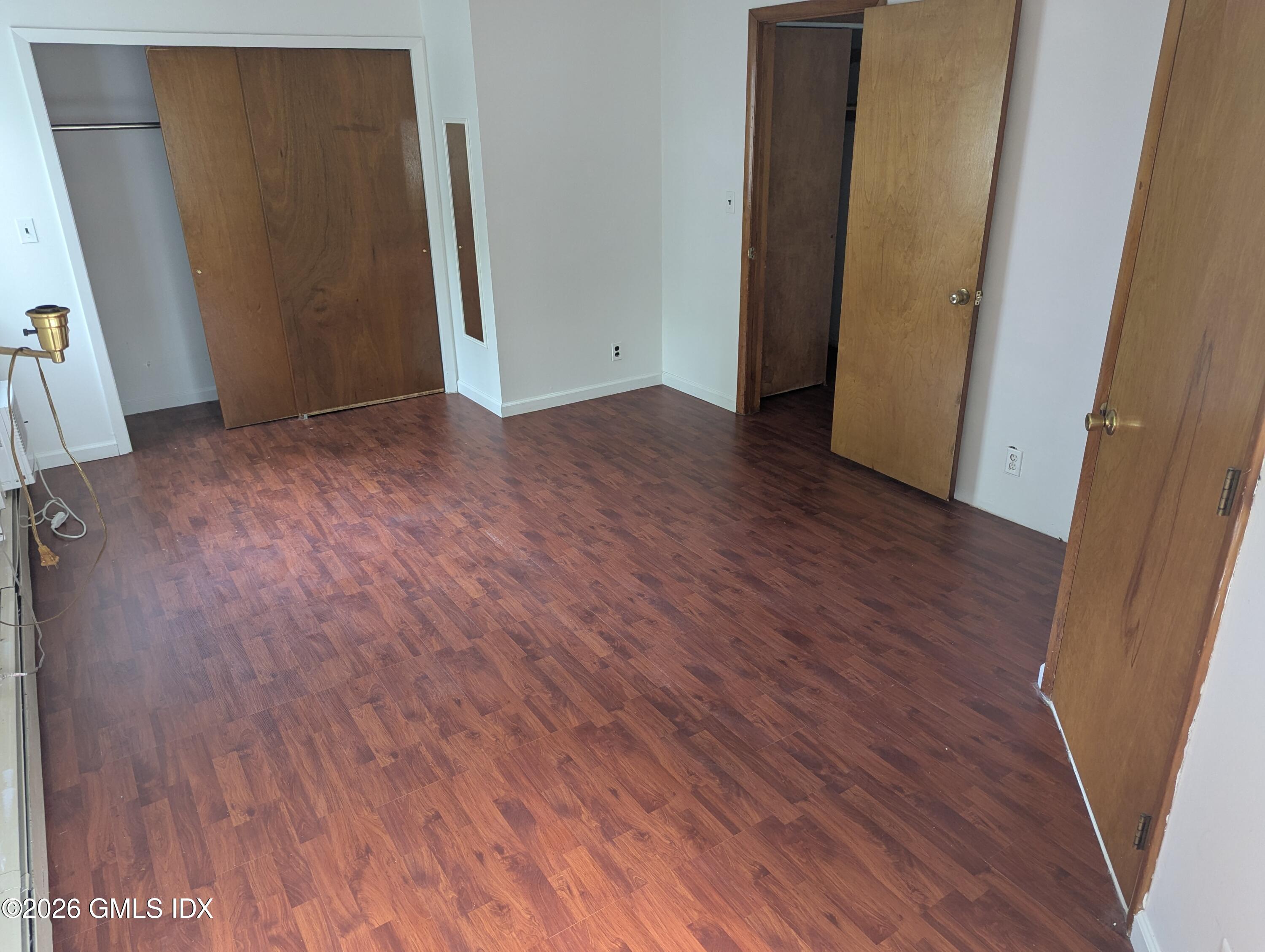 493 Den Lane Apt. 1