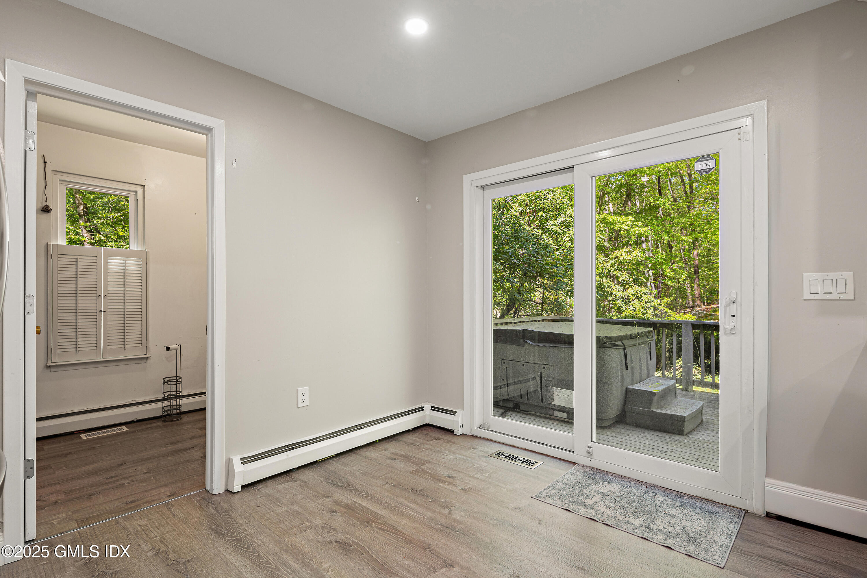421 Chestnut Hill Road
