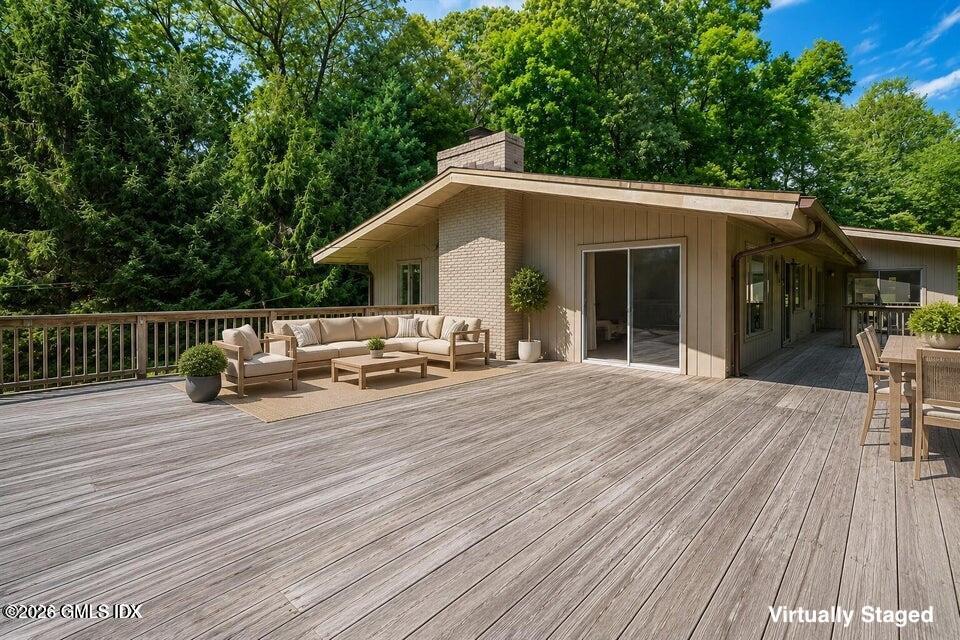 7 Sundance Drive
