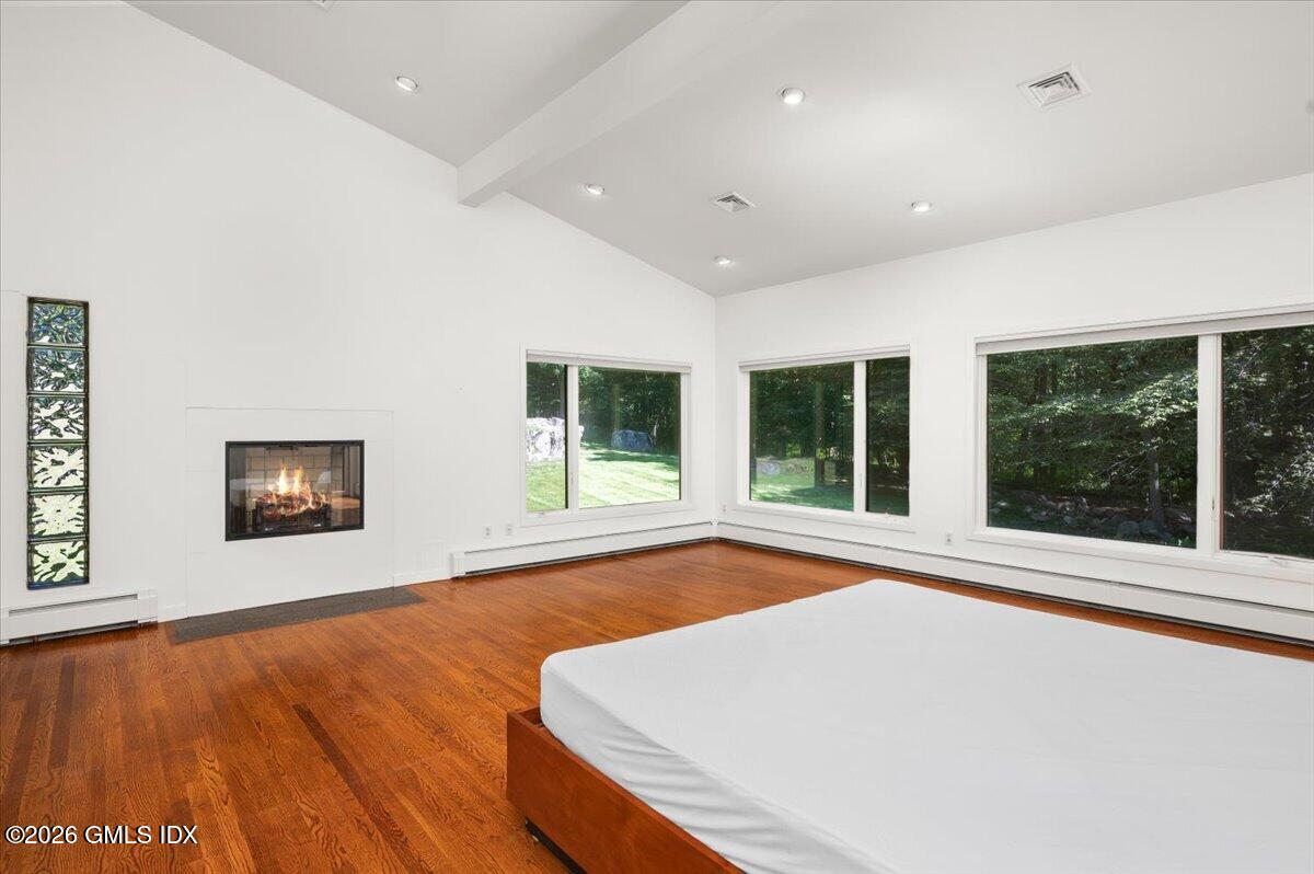 7 Sundance Drive