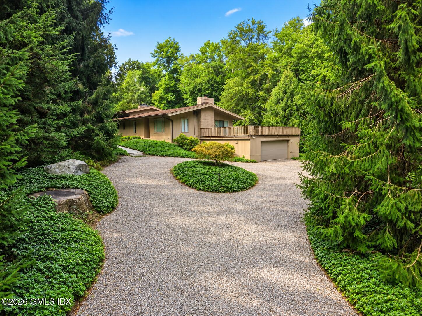 7 Sundance Drive