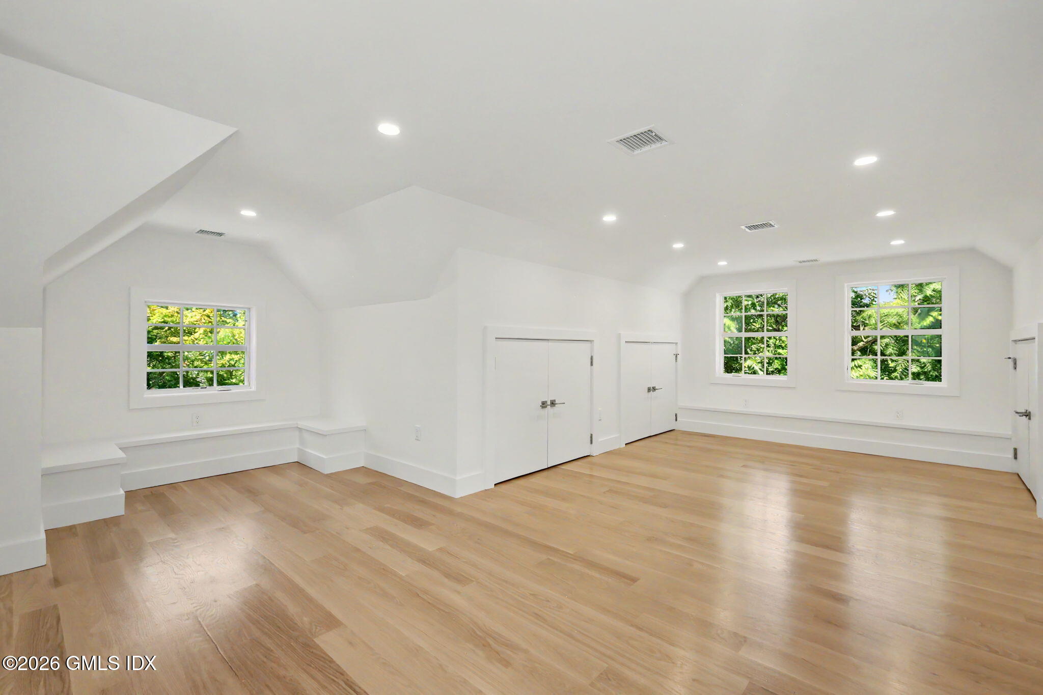 7 Tait Road