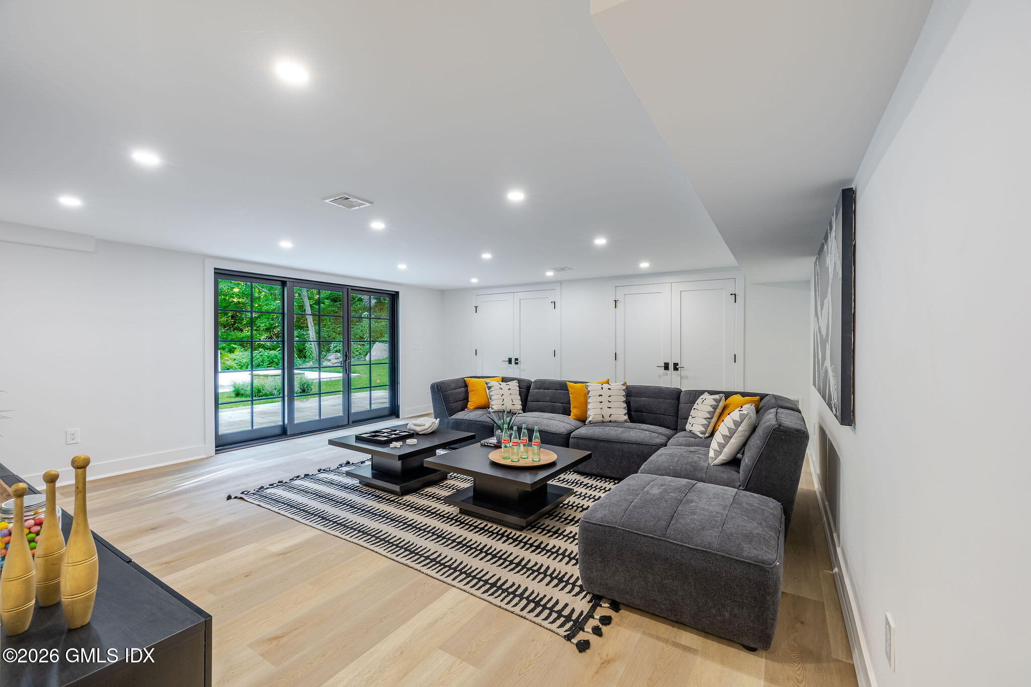 23 Laurel Road