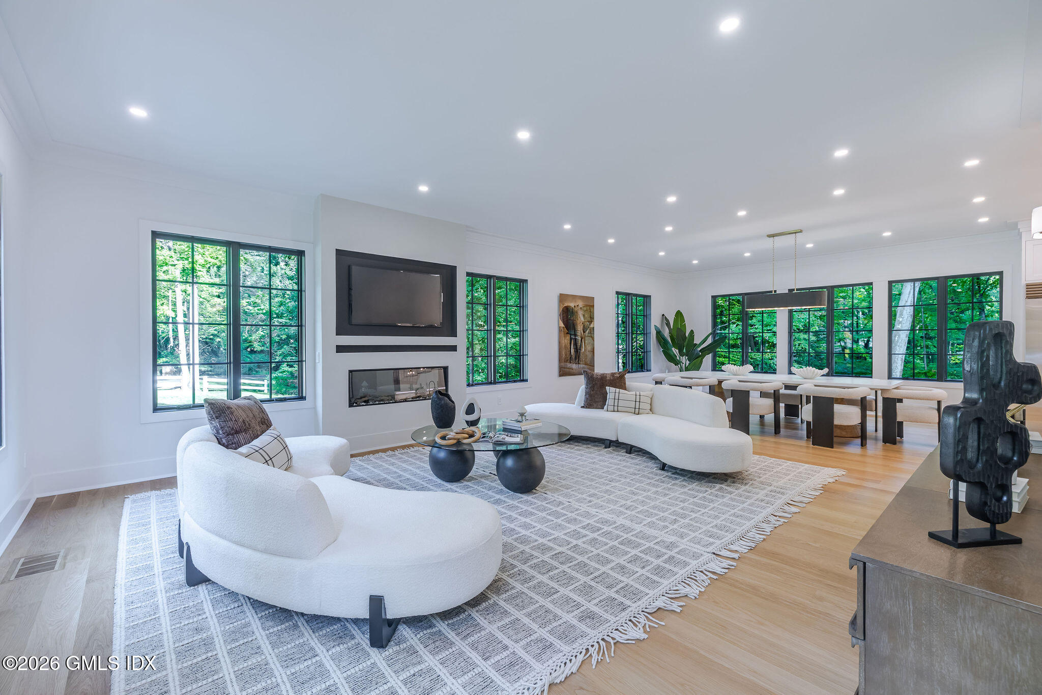 23 Laurel Road