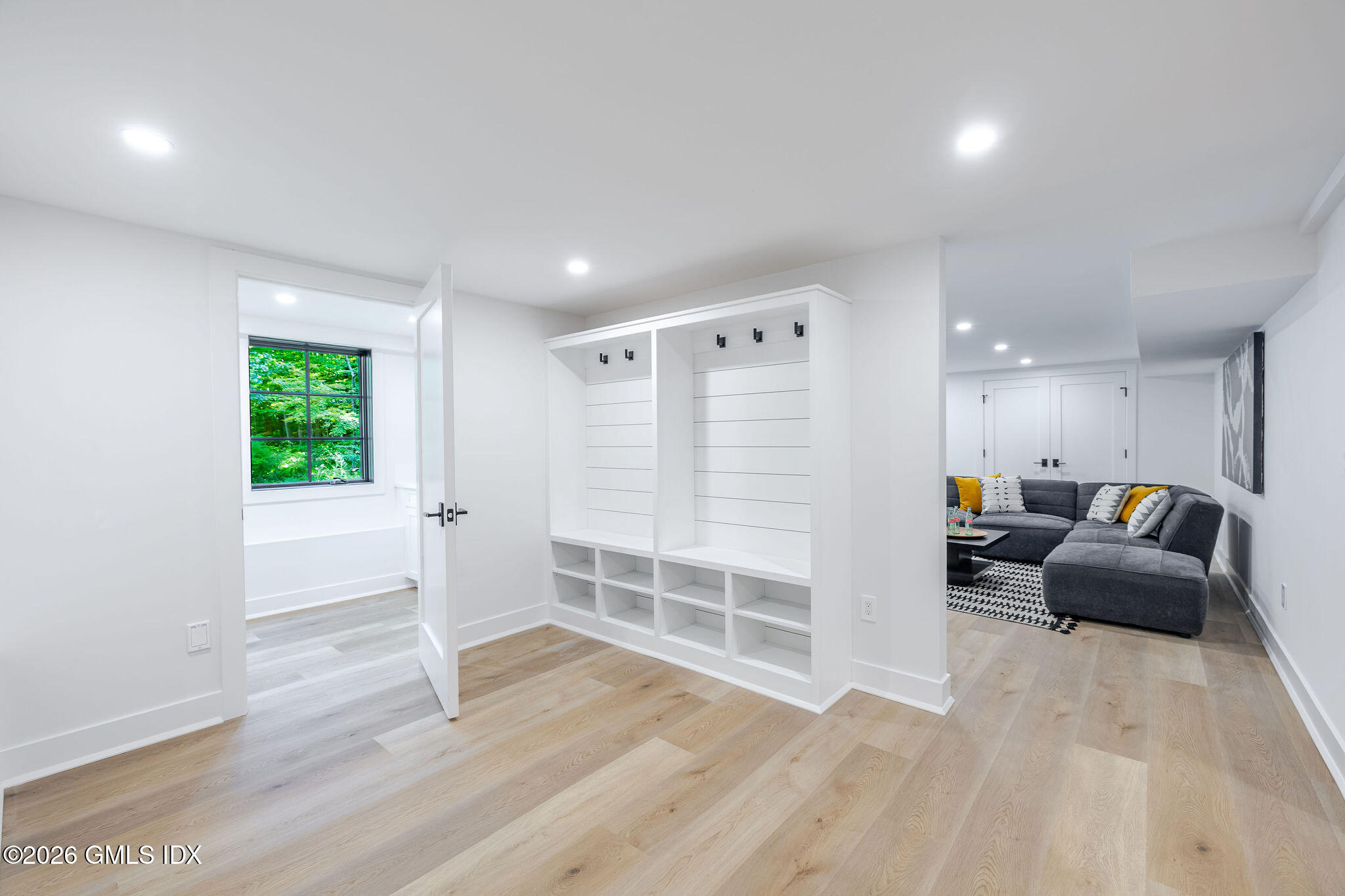 23 Laurel Road