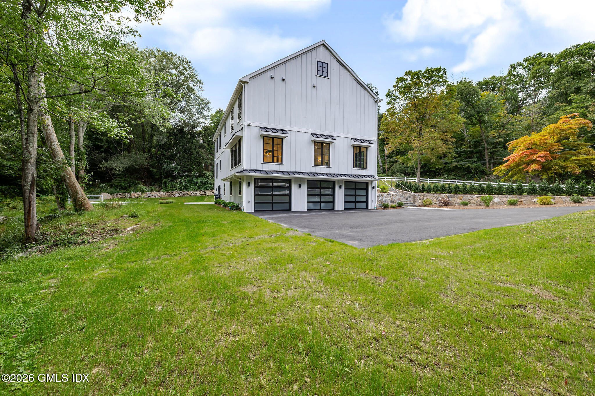 23 Laurel Road