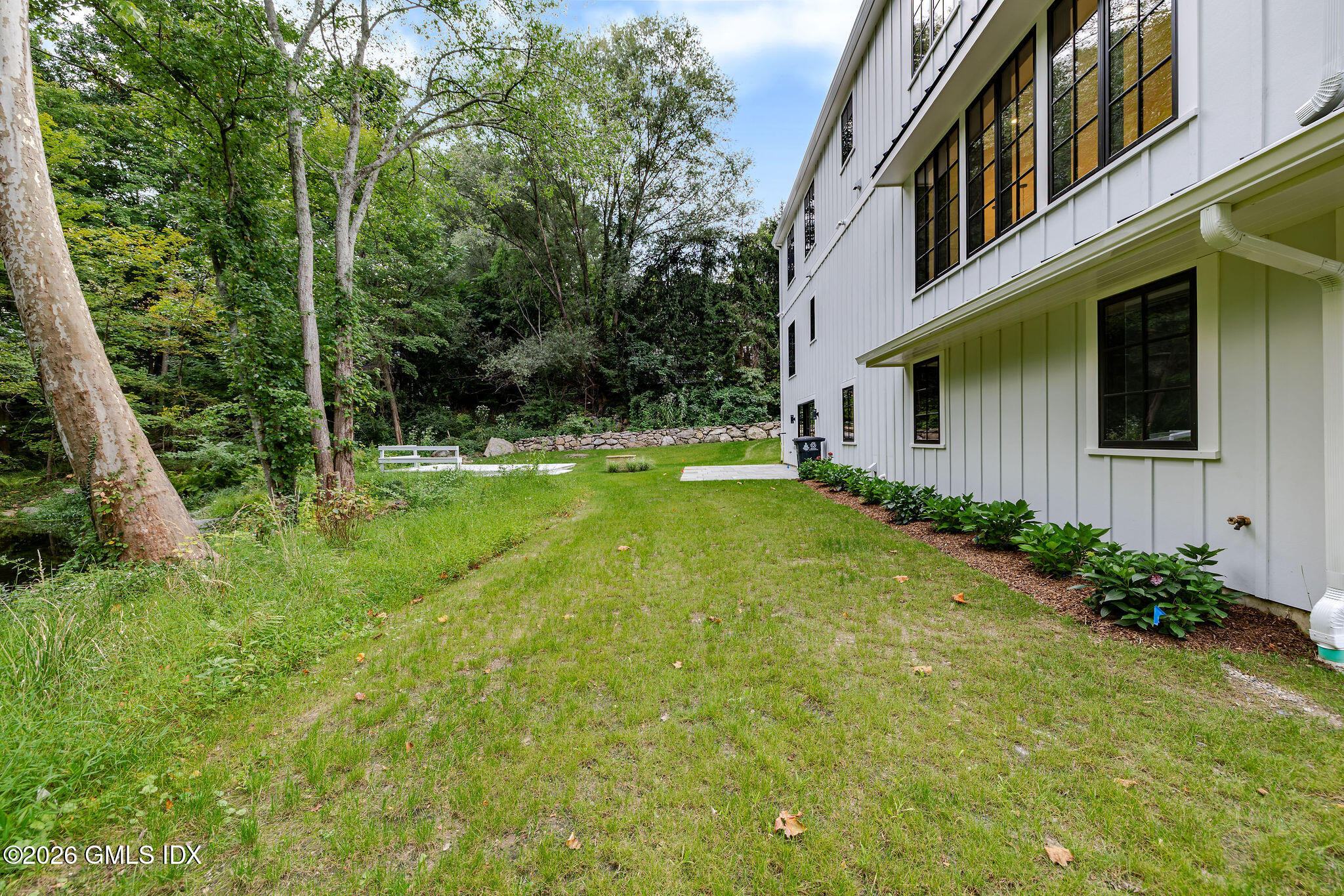 23 Laurel Road