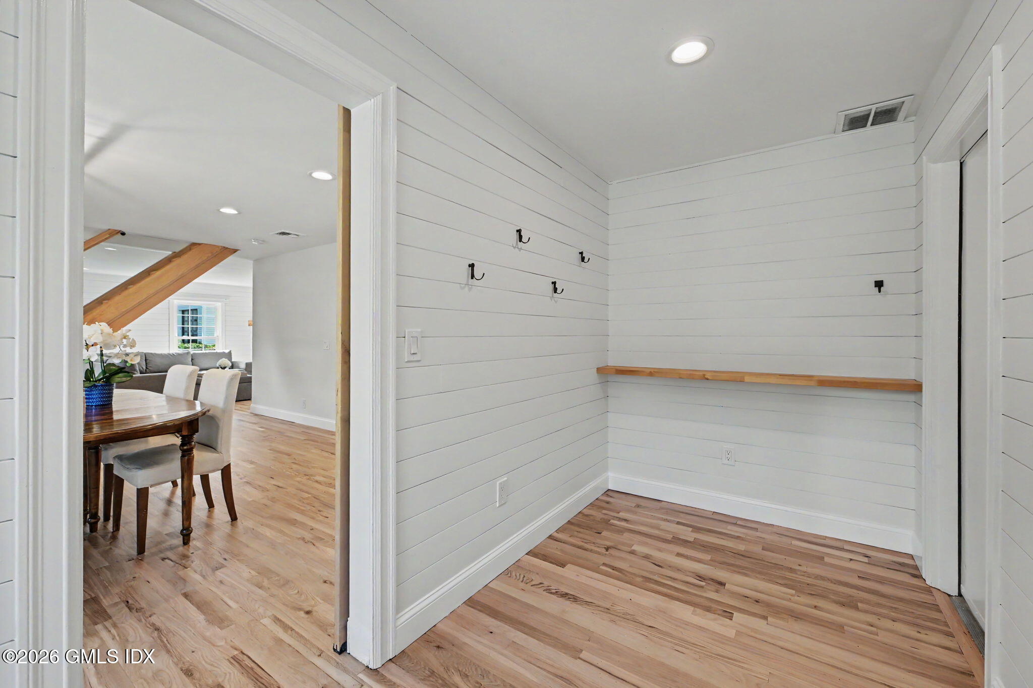 39 Sunshine Avenue