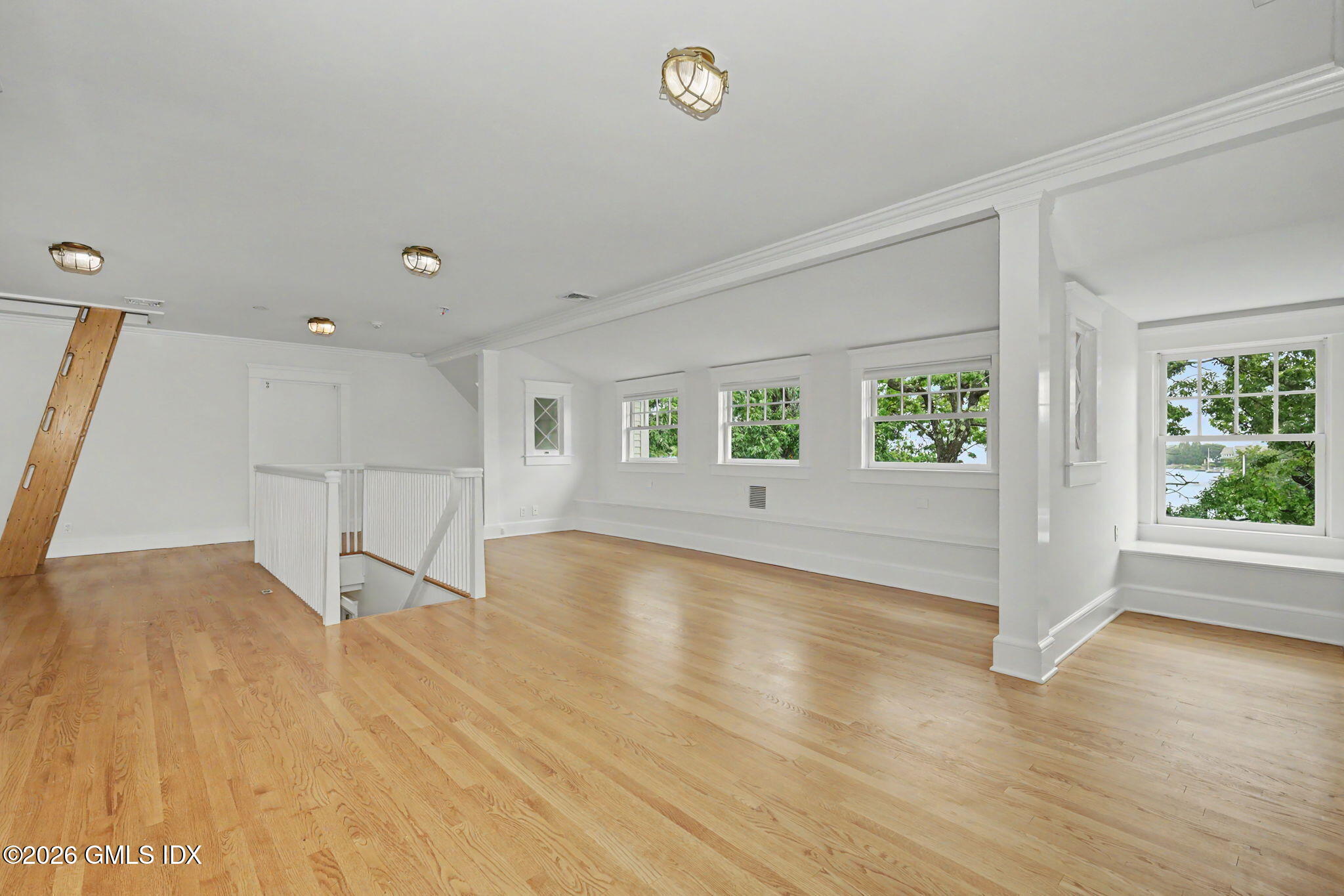 24 Hendrie Drive Extension