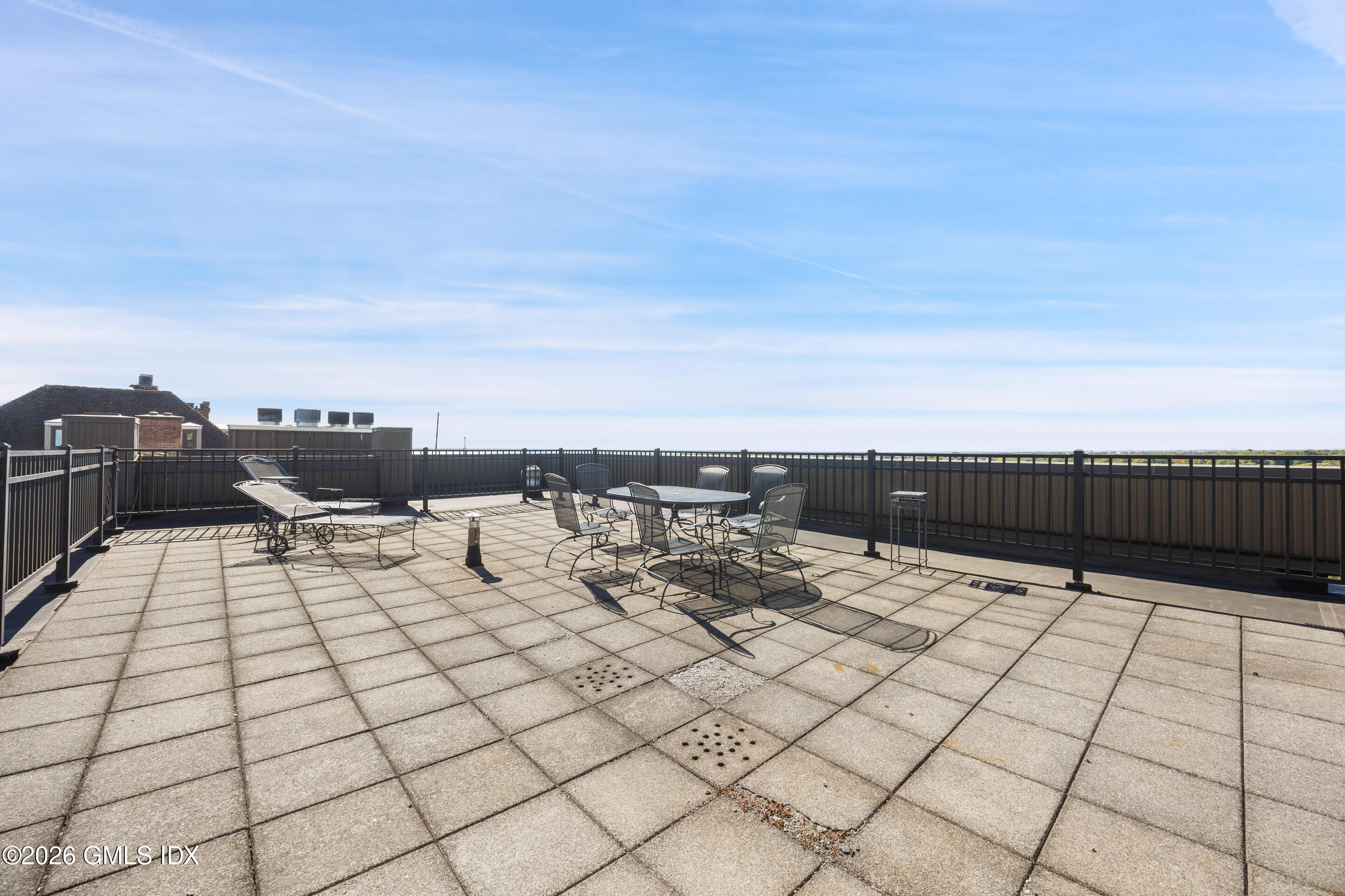 15 Lafayette Court APT 1F