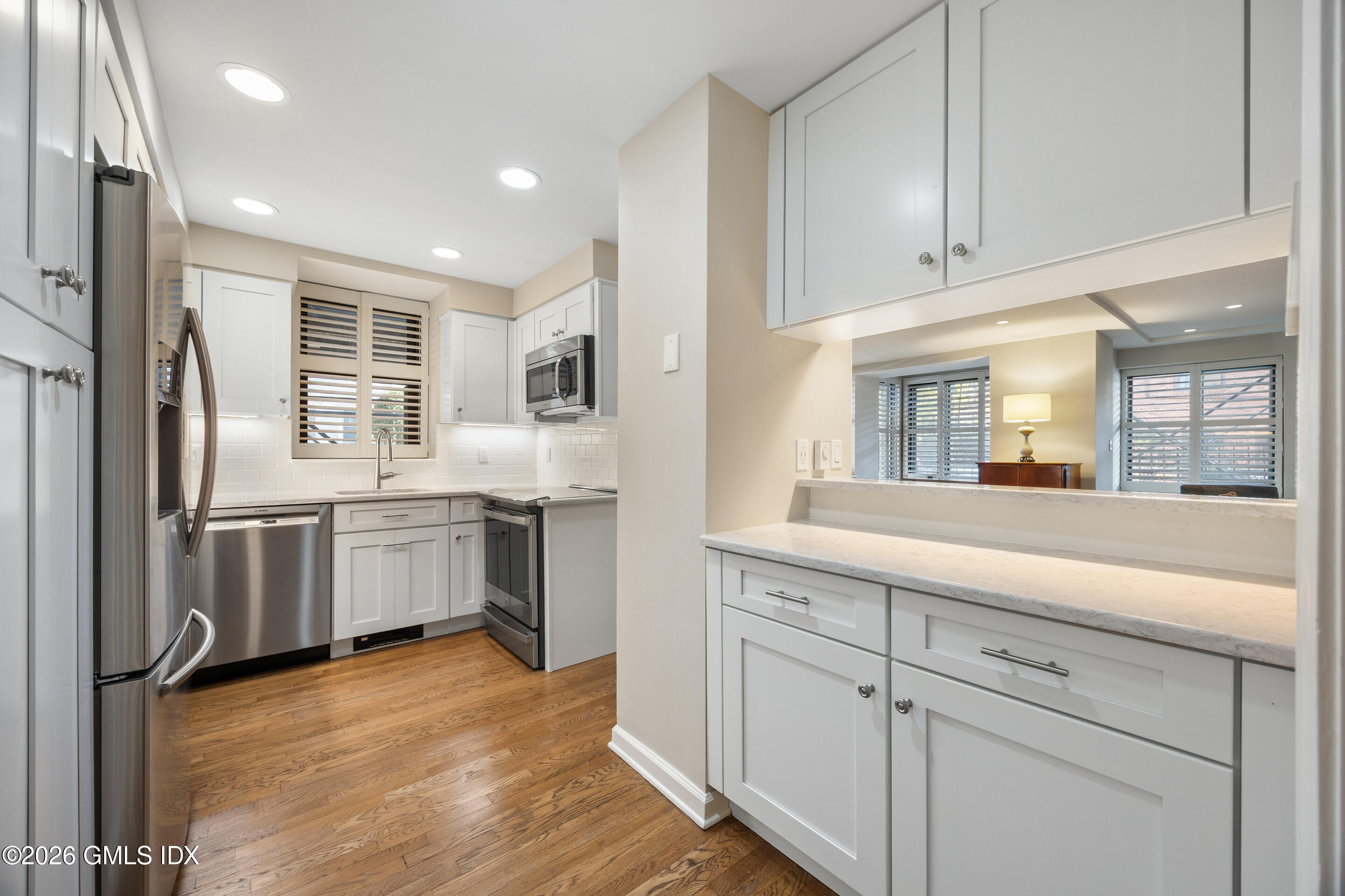 15 Lafayette Court APT 1F