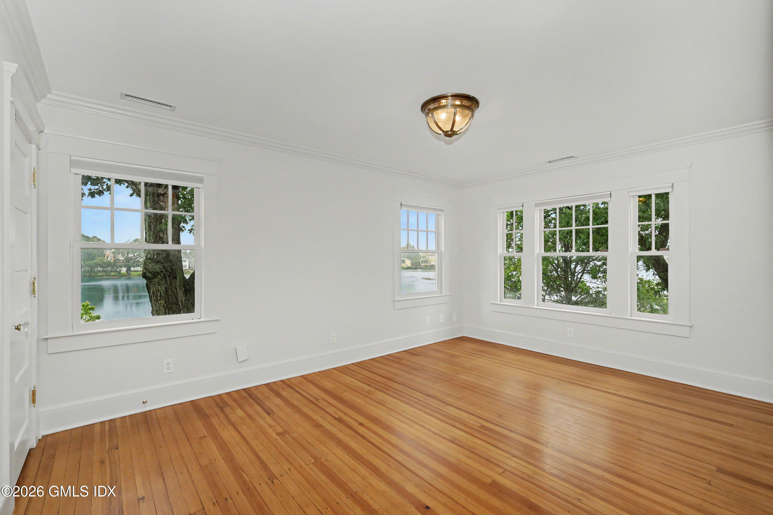 24 Hendrie Drive Extension