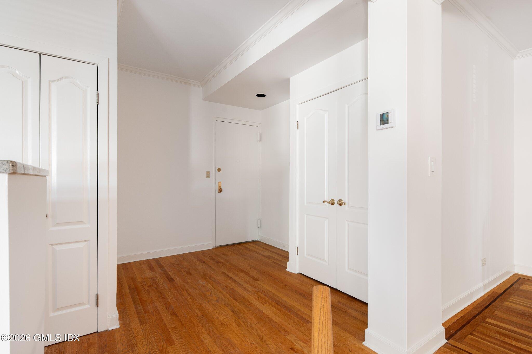 40 W Elm Street APT 4G