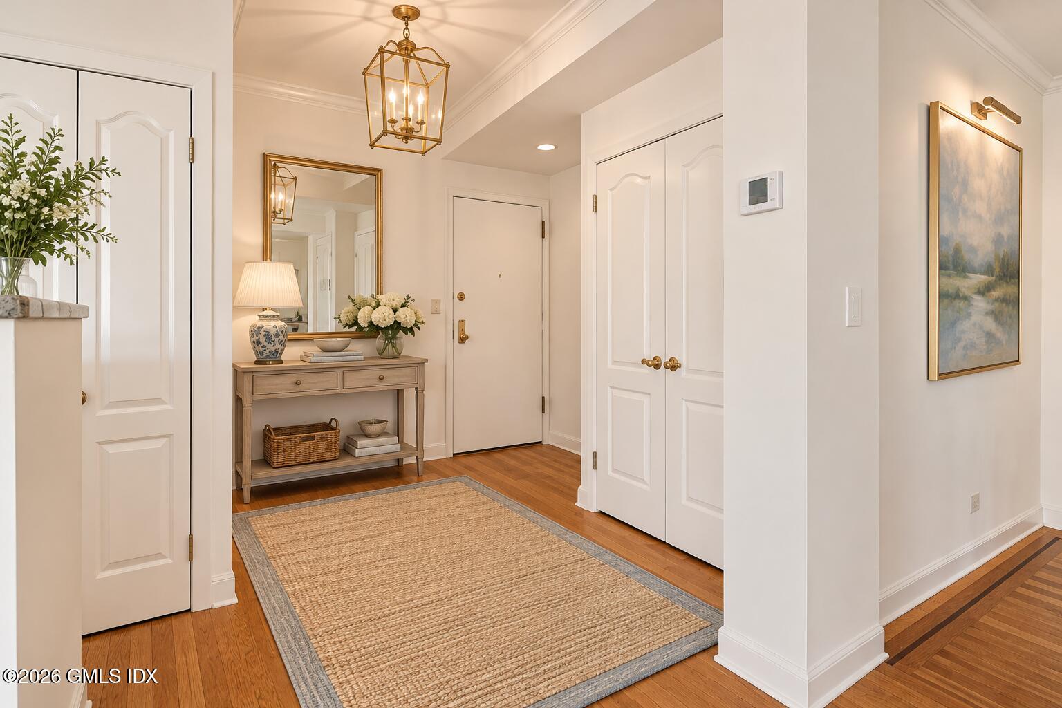 40 W Elm Street APT 4G