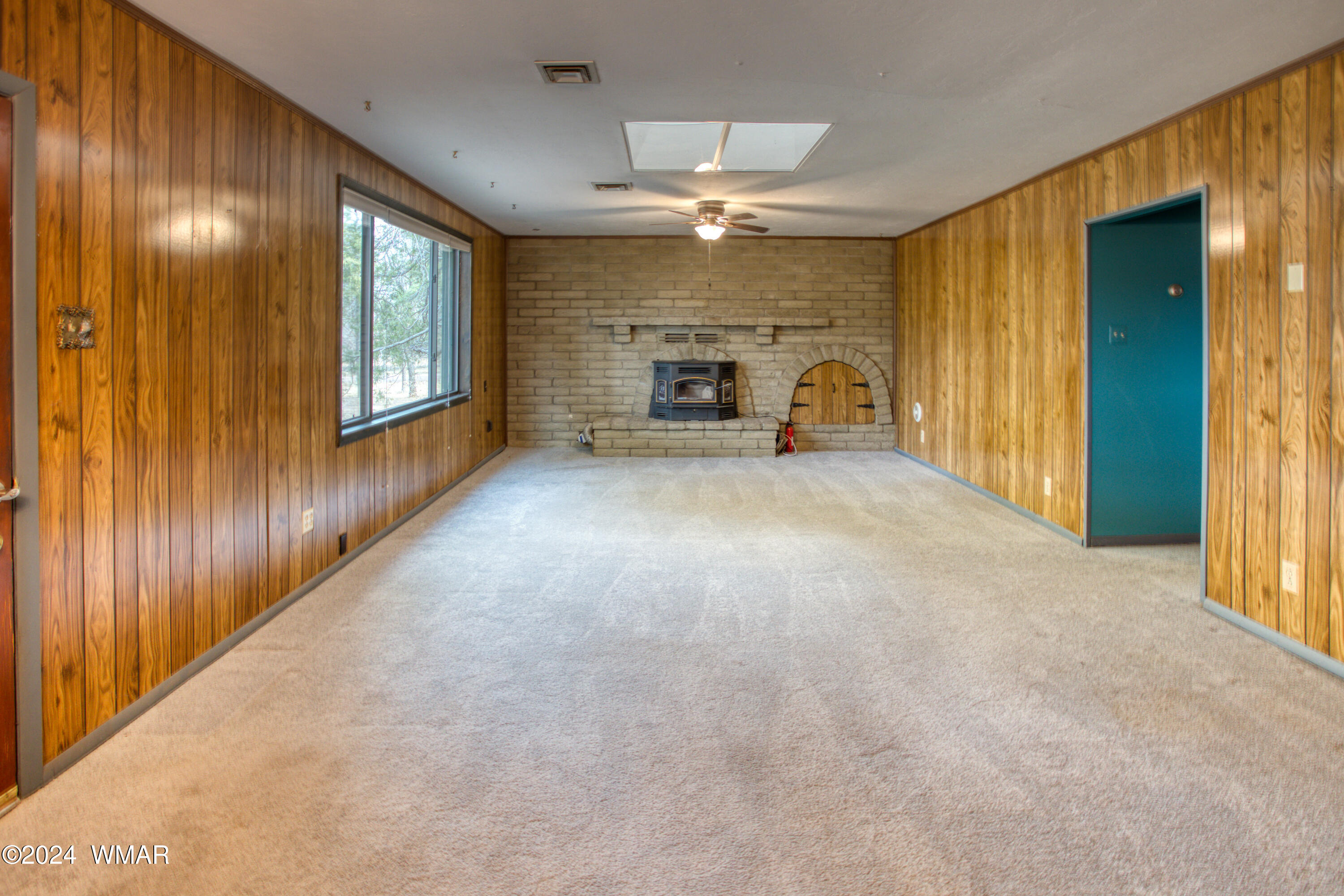 4405 Vallery Ln