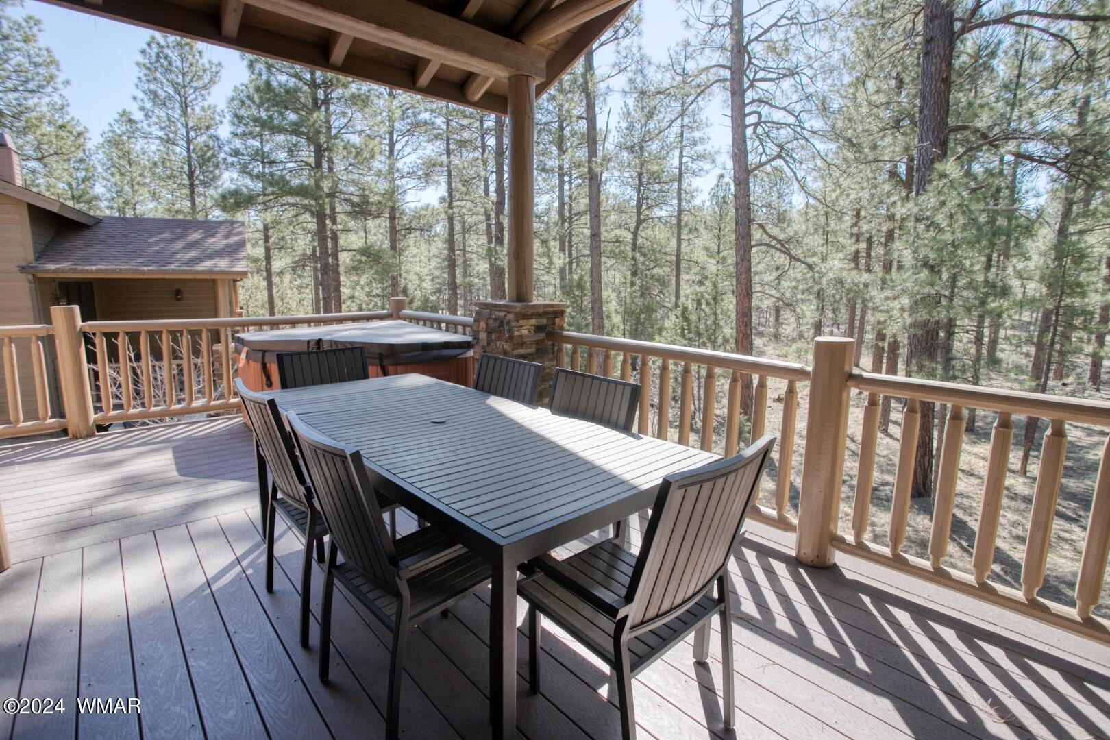 3220 W Black Oak Loop