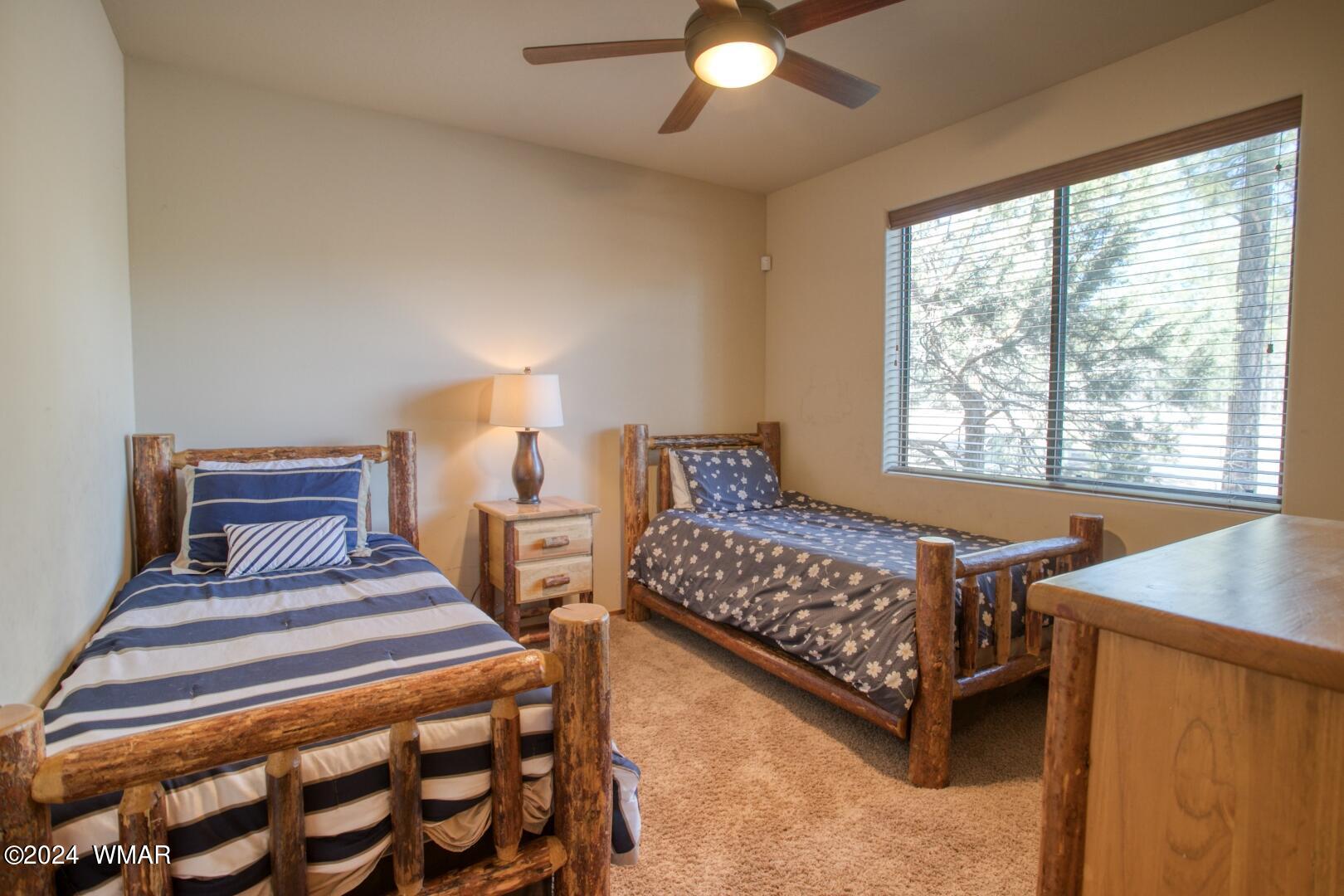 3220 W Black Oak Loop