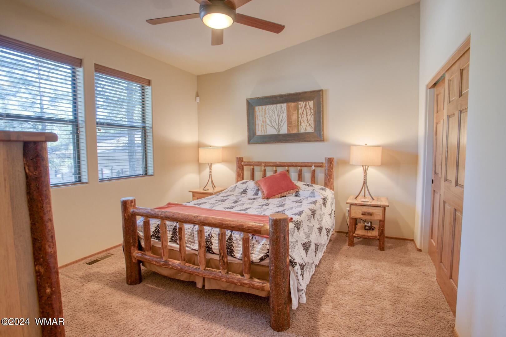 3220 W Black Oak Loop