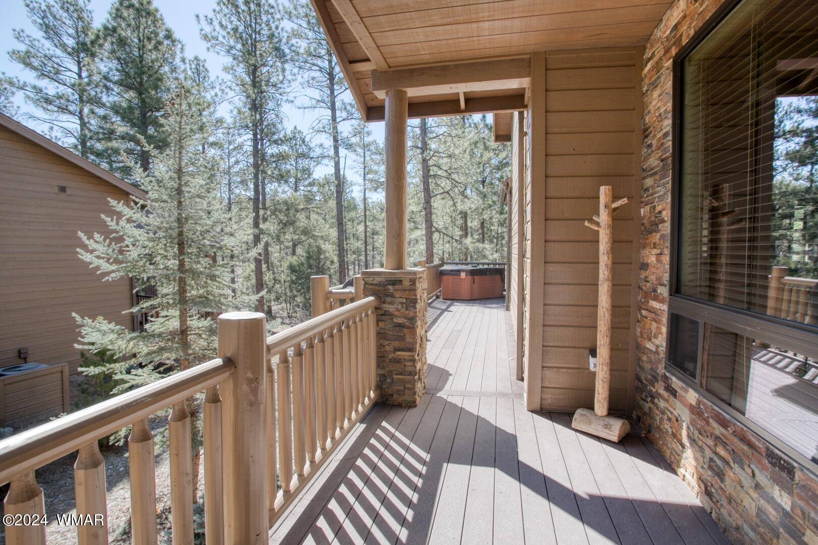 3220 W Black Oak Loop