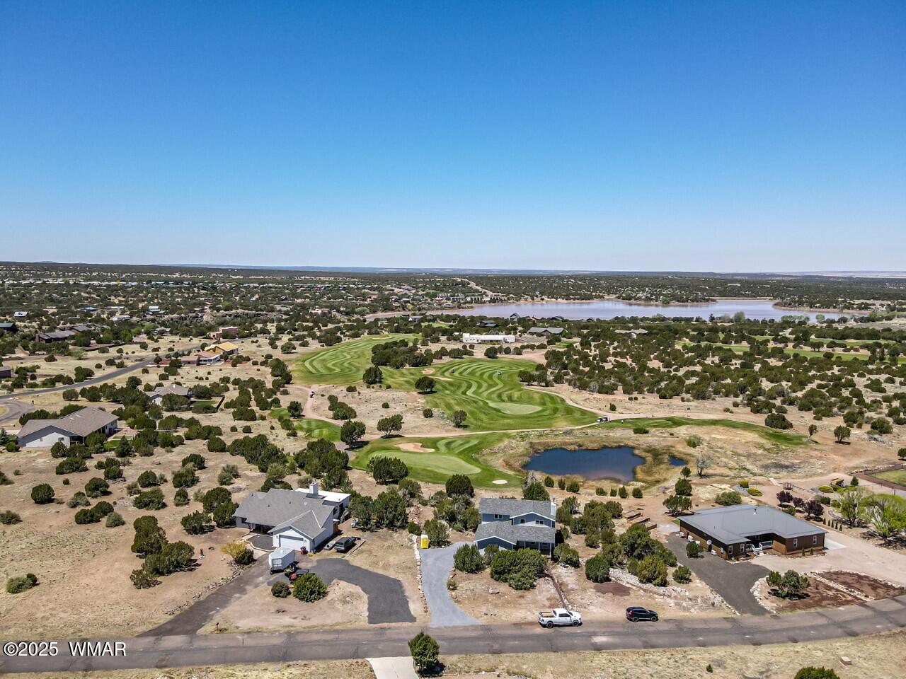 1951 Creekside Circle