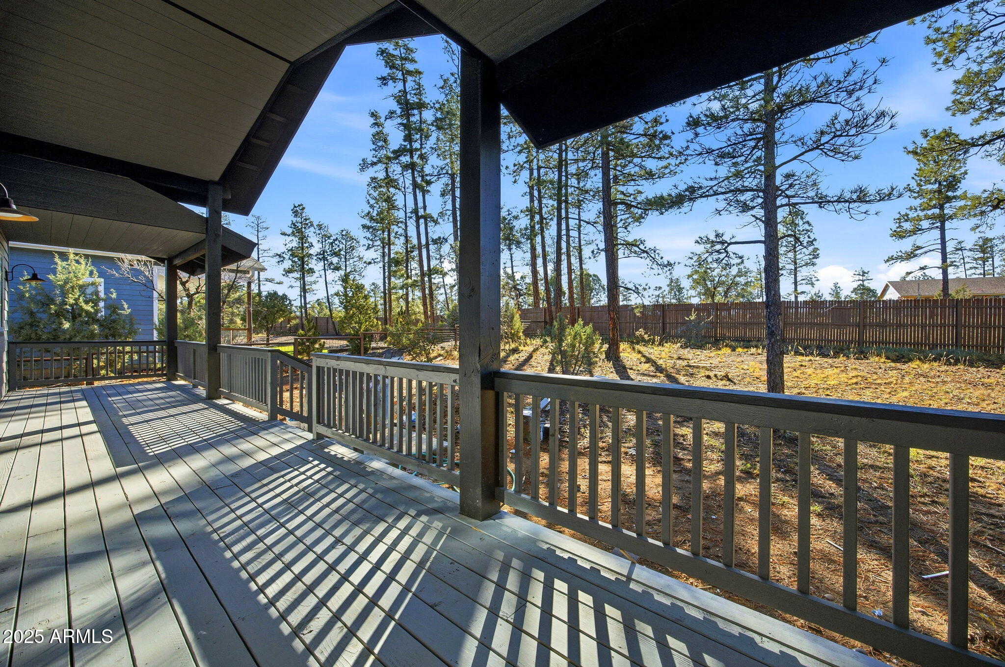 180 W PINE HAVEN Circle