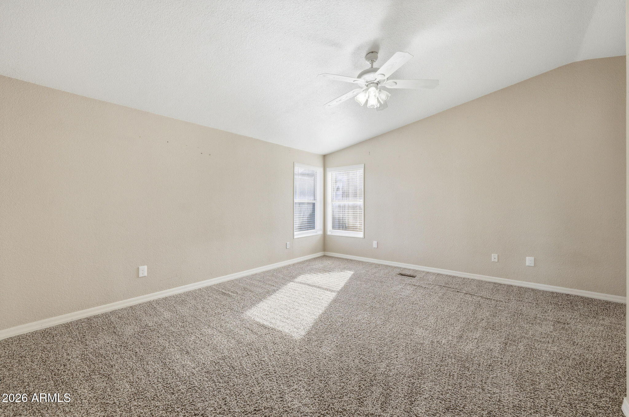 3077 W PARK PLAZA Drive