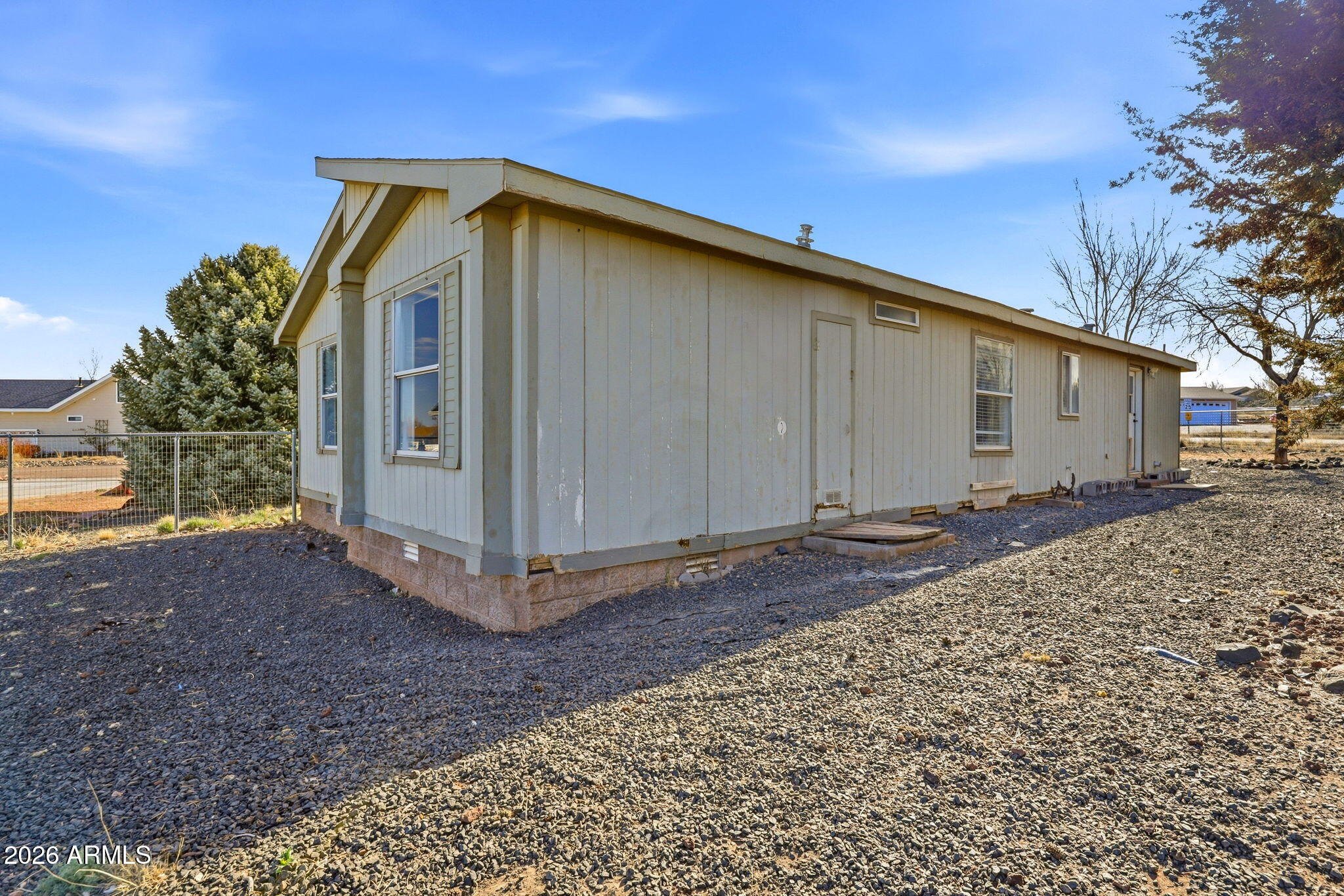3077 W PARK PLAZA Drive