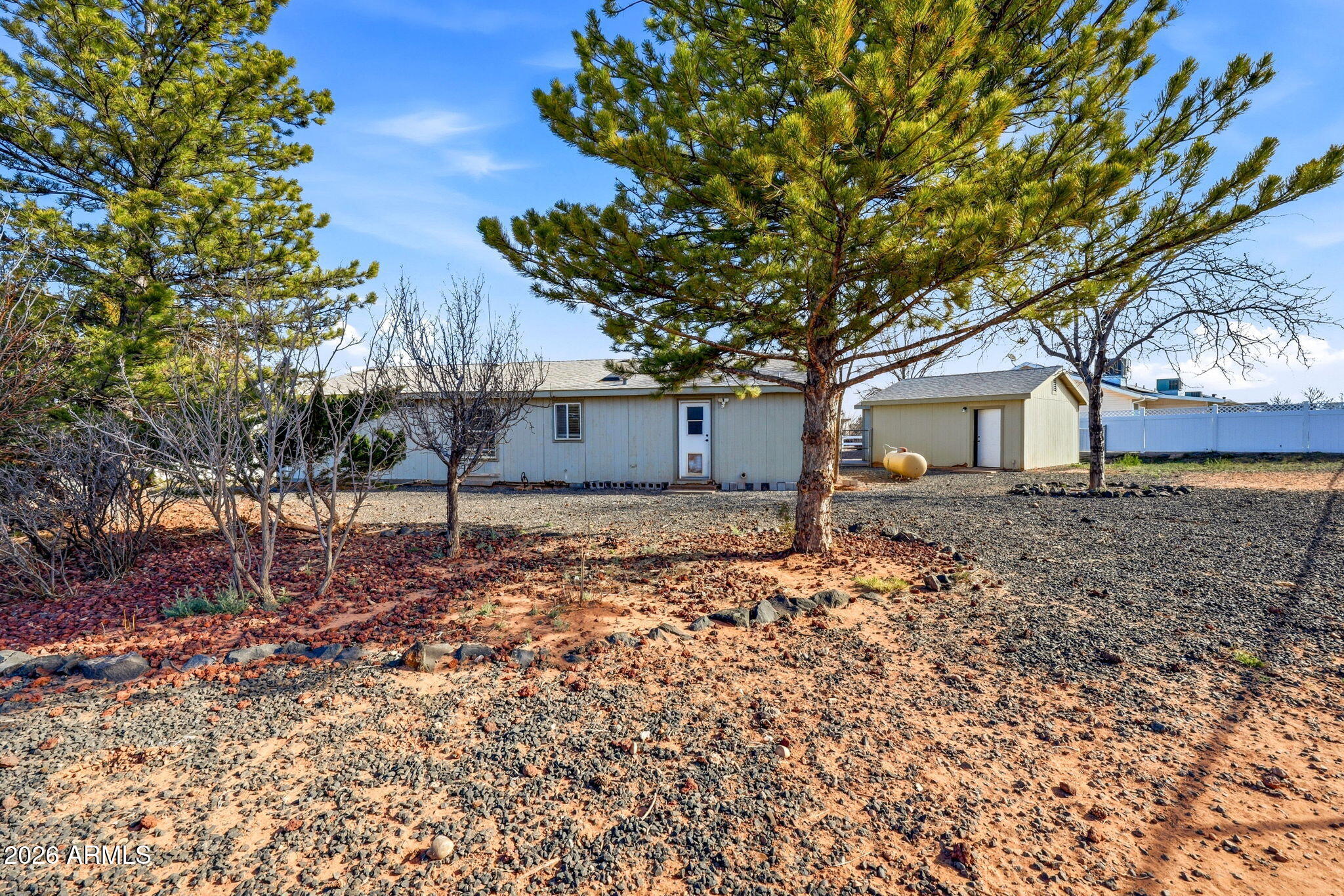 3077 W PARK PLAZA Drive