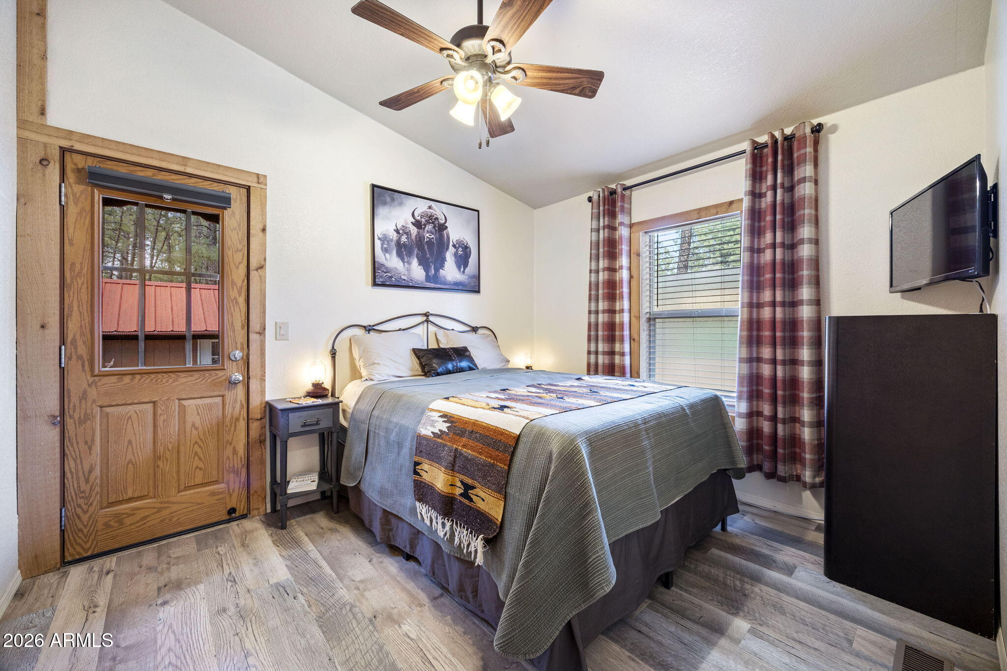 3036 AUTUMN Drive