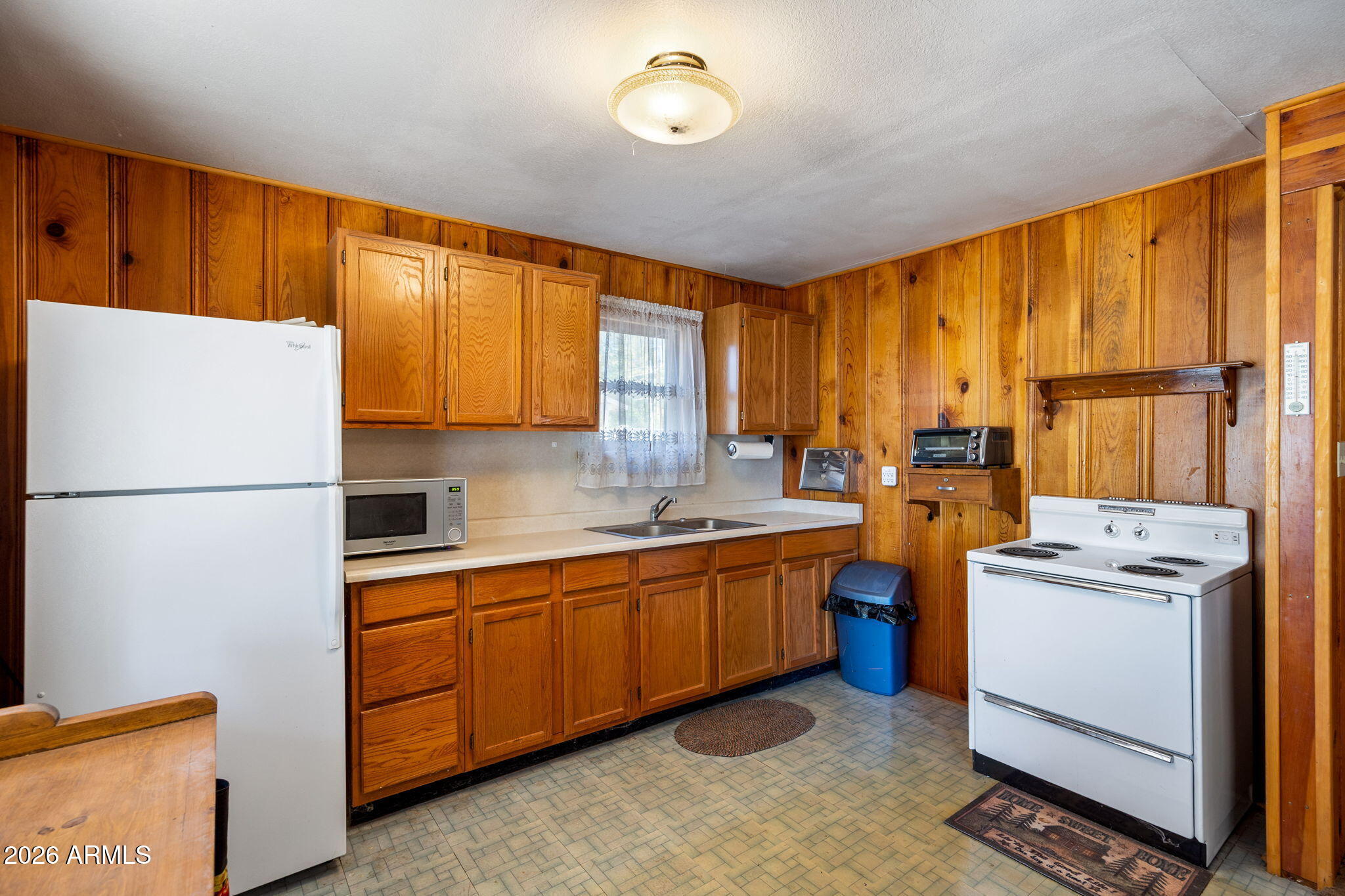 232 MOUNTAIN VIEW Drive