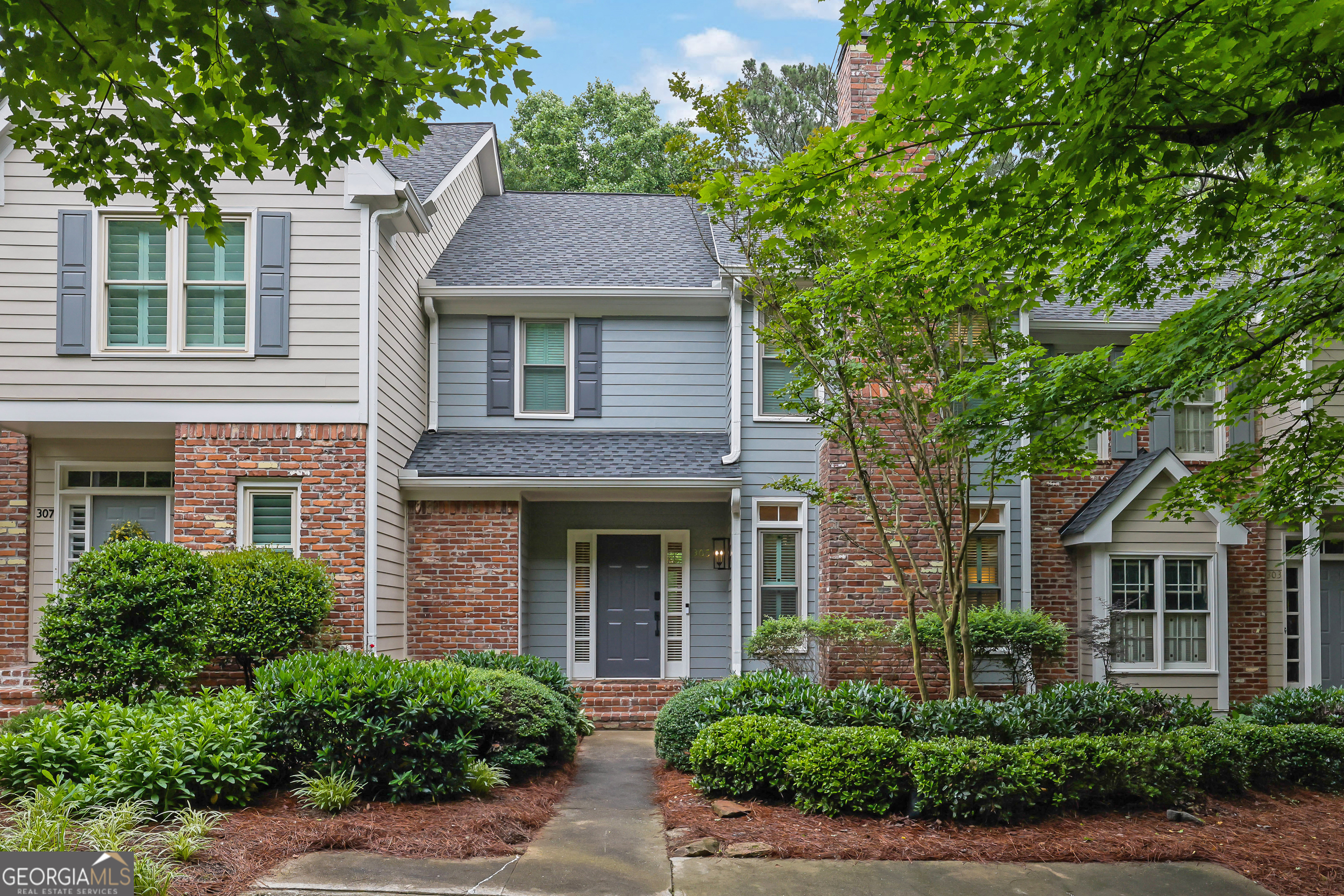 305 River Glen Drive