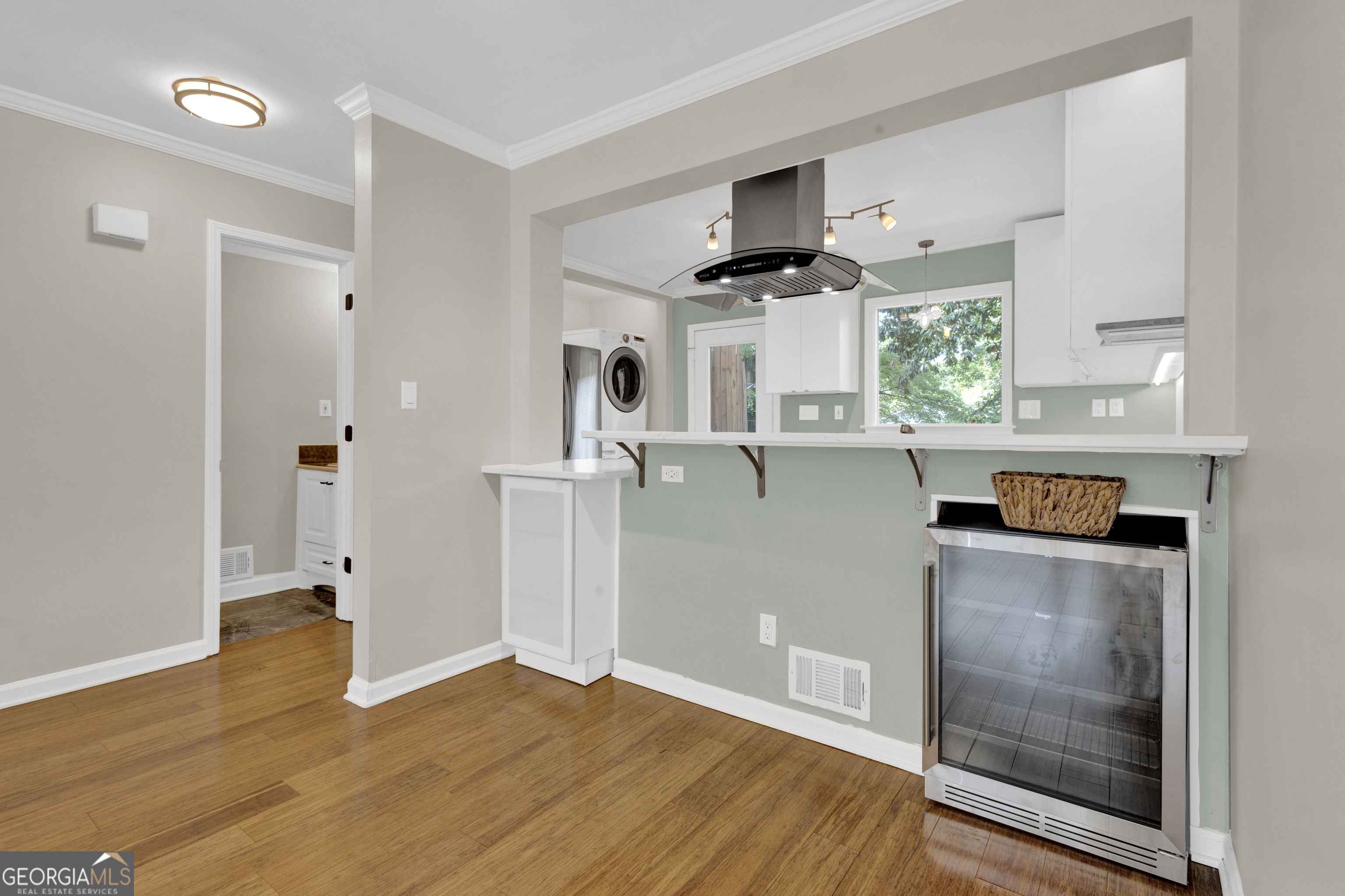 4 Holly Downs Court NW