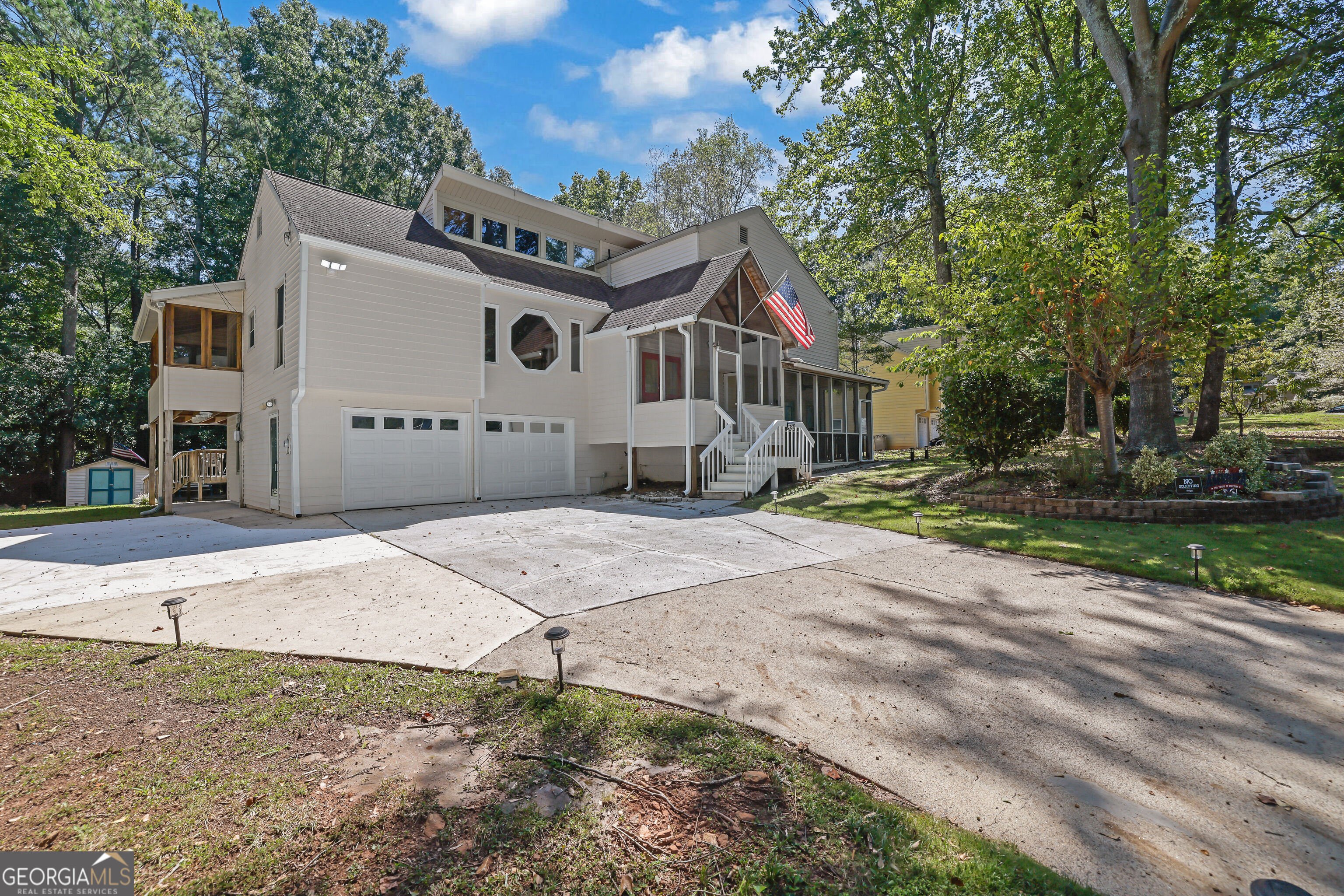 3956 Viewpoint Court Marietta GA