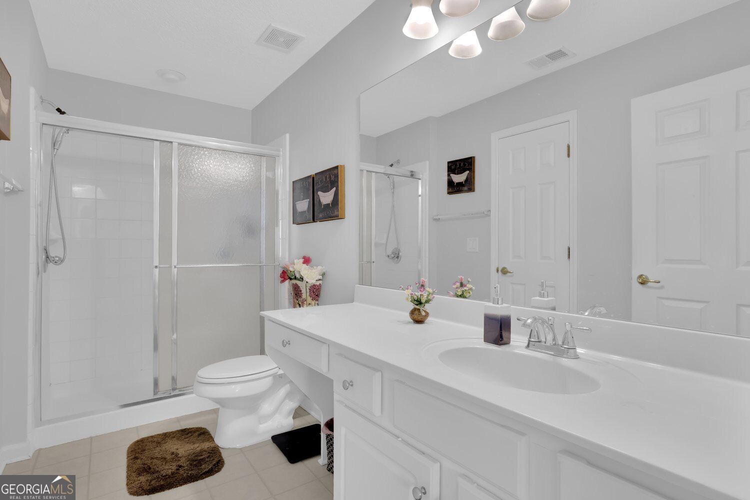 6112 Menlow Court