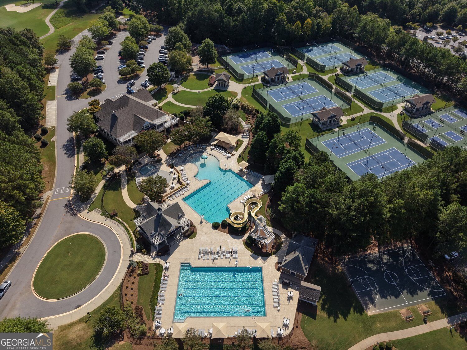 6112 Menlow Court