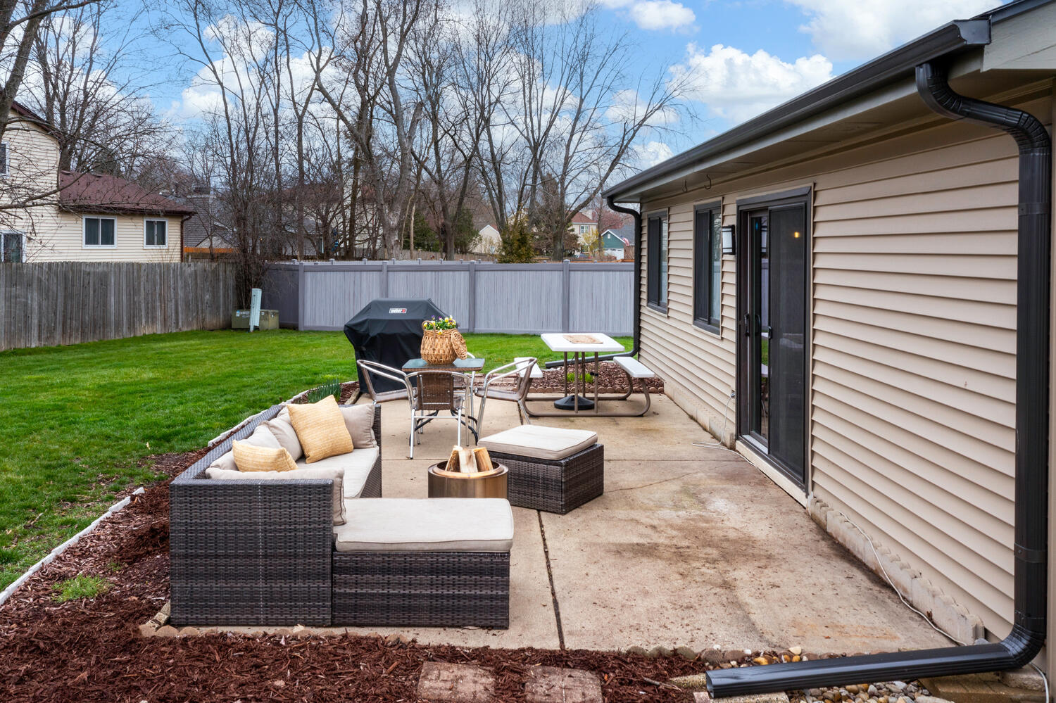 30W270 Dorchester Court