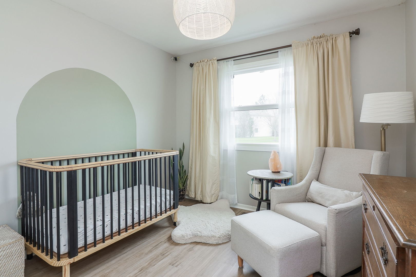 30W270 Dorchester Court