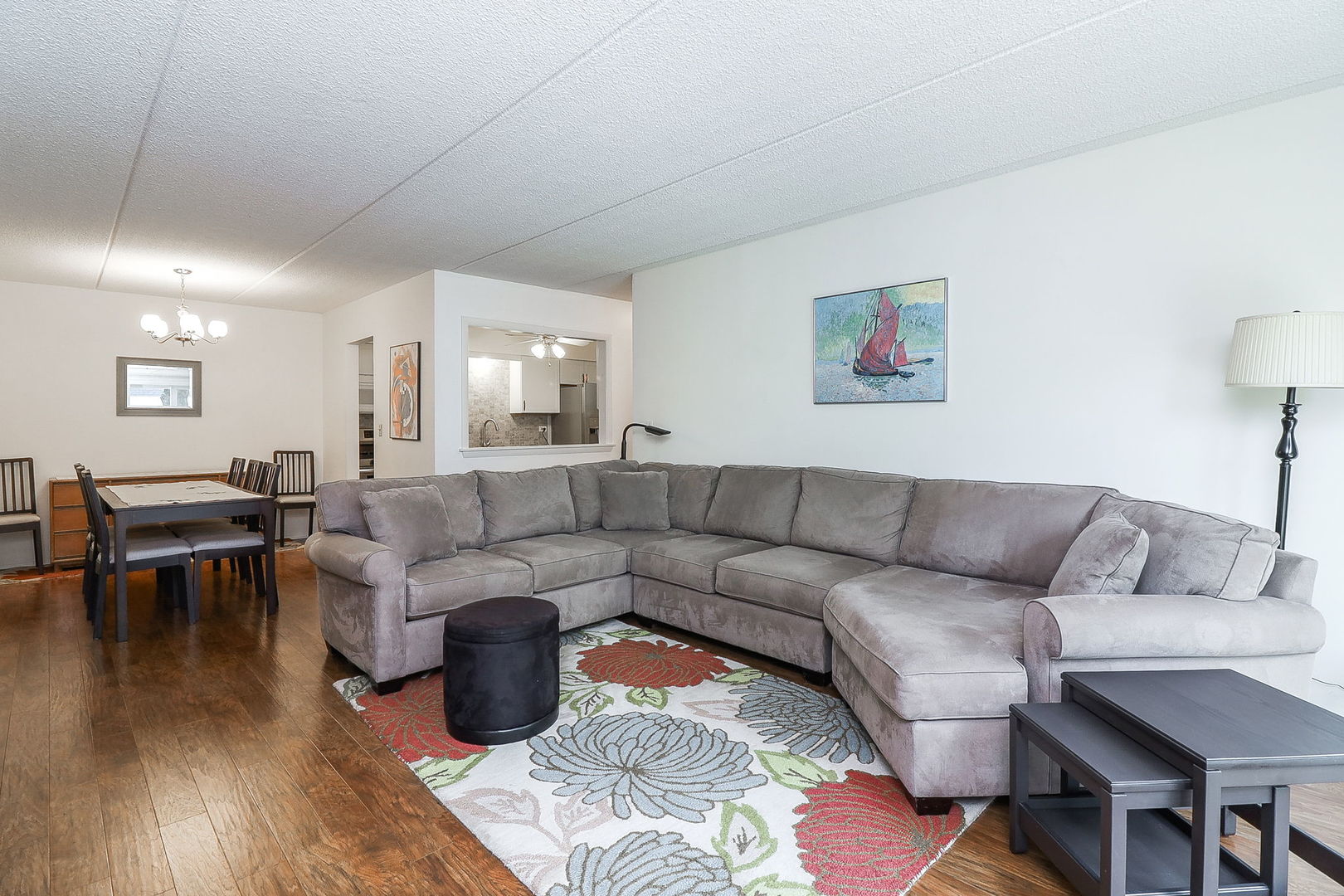 100 W PARK CIRCLE Drive Unit: 1H