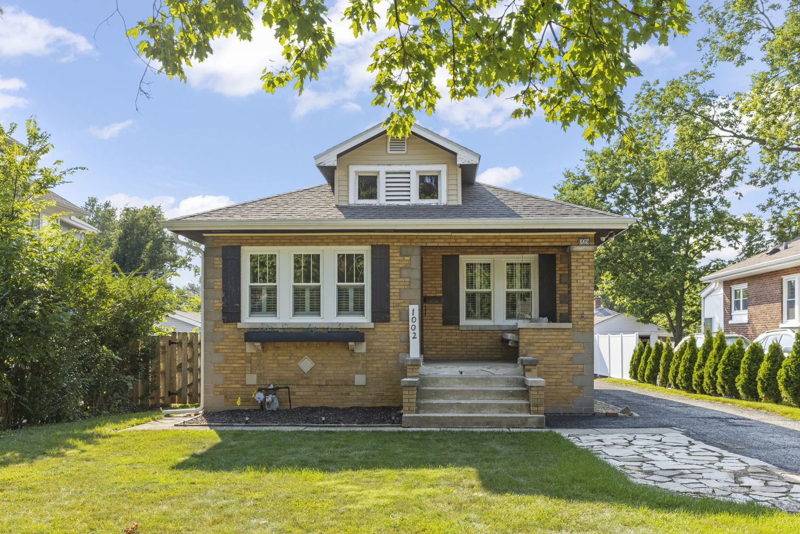1002 N President Street